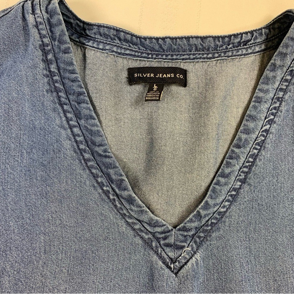 Silver Jeans Blue Lyocell Chambray V-Neck Midi Dress – Size Large