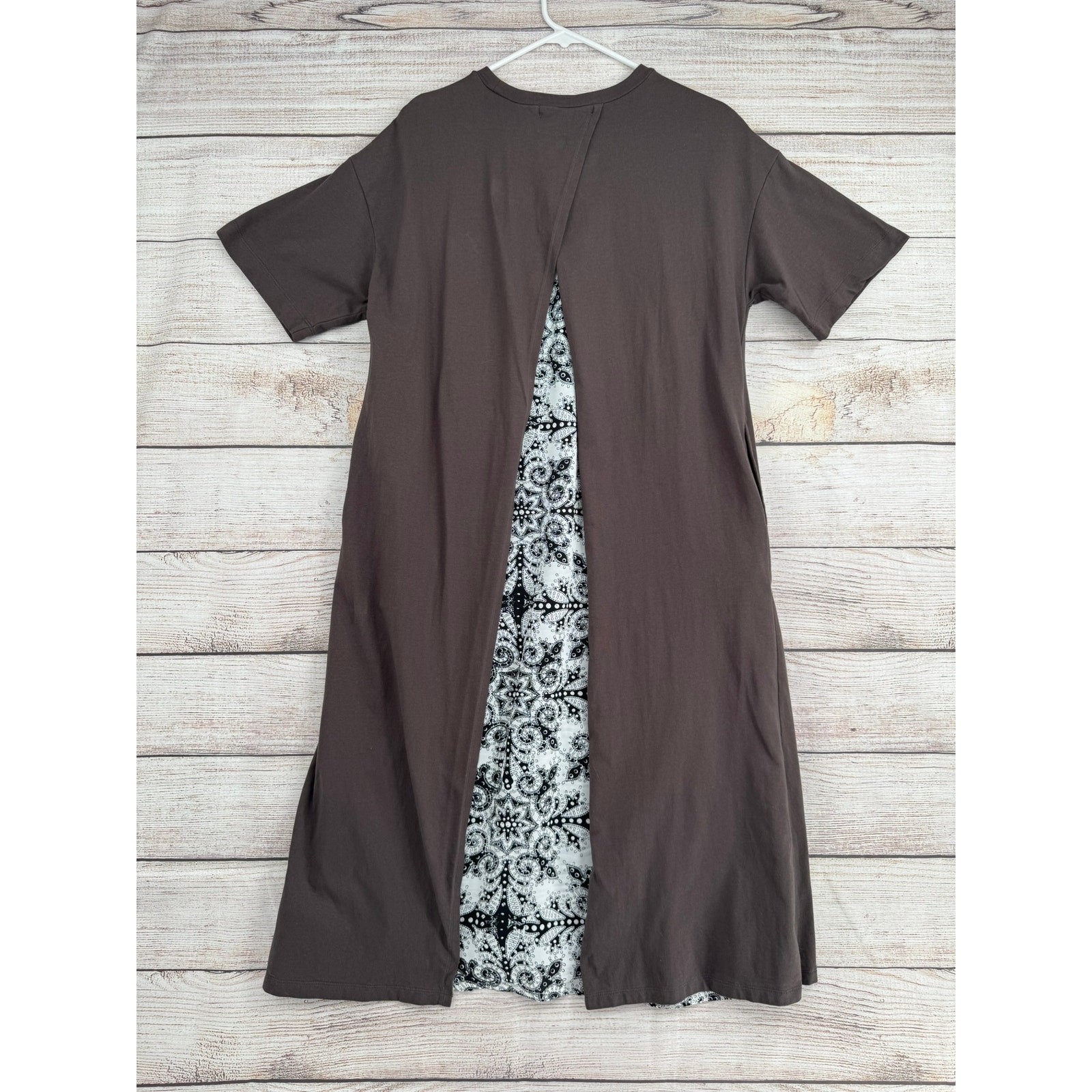 As Know As Plus Paisley Open Back Maxi T-Shirt Dress Womens 2X Brown White Black