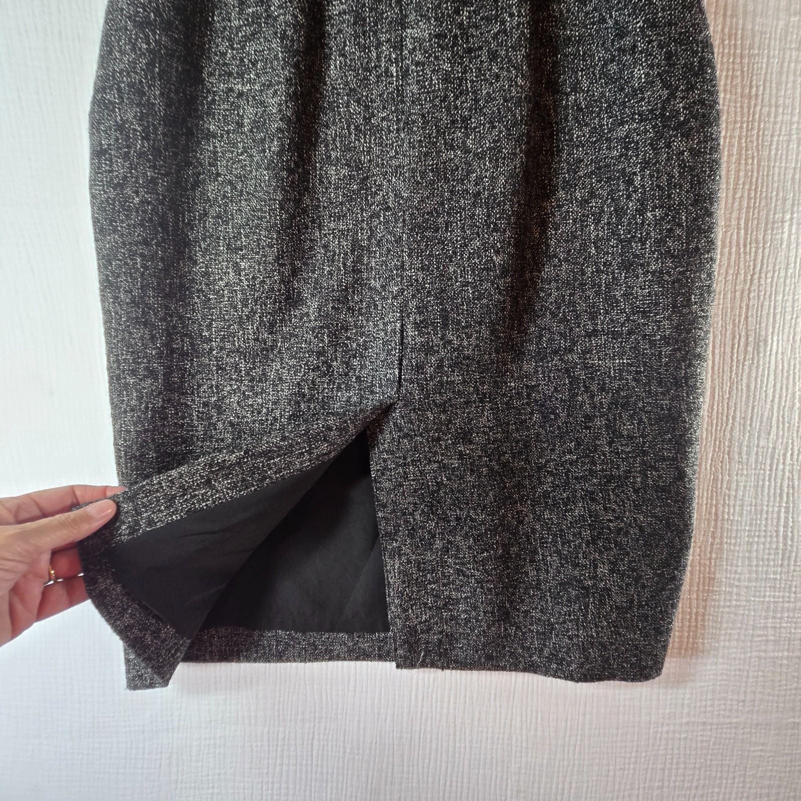 Banana Republic Tweed Belted Sheath Dress Womens 4 Gray Polyester/Wool Career
