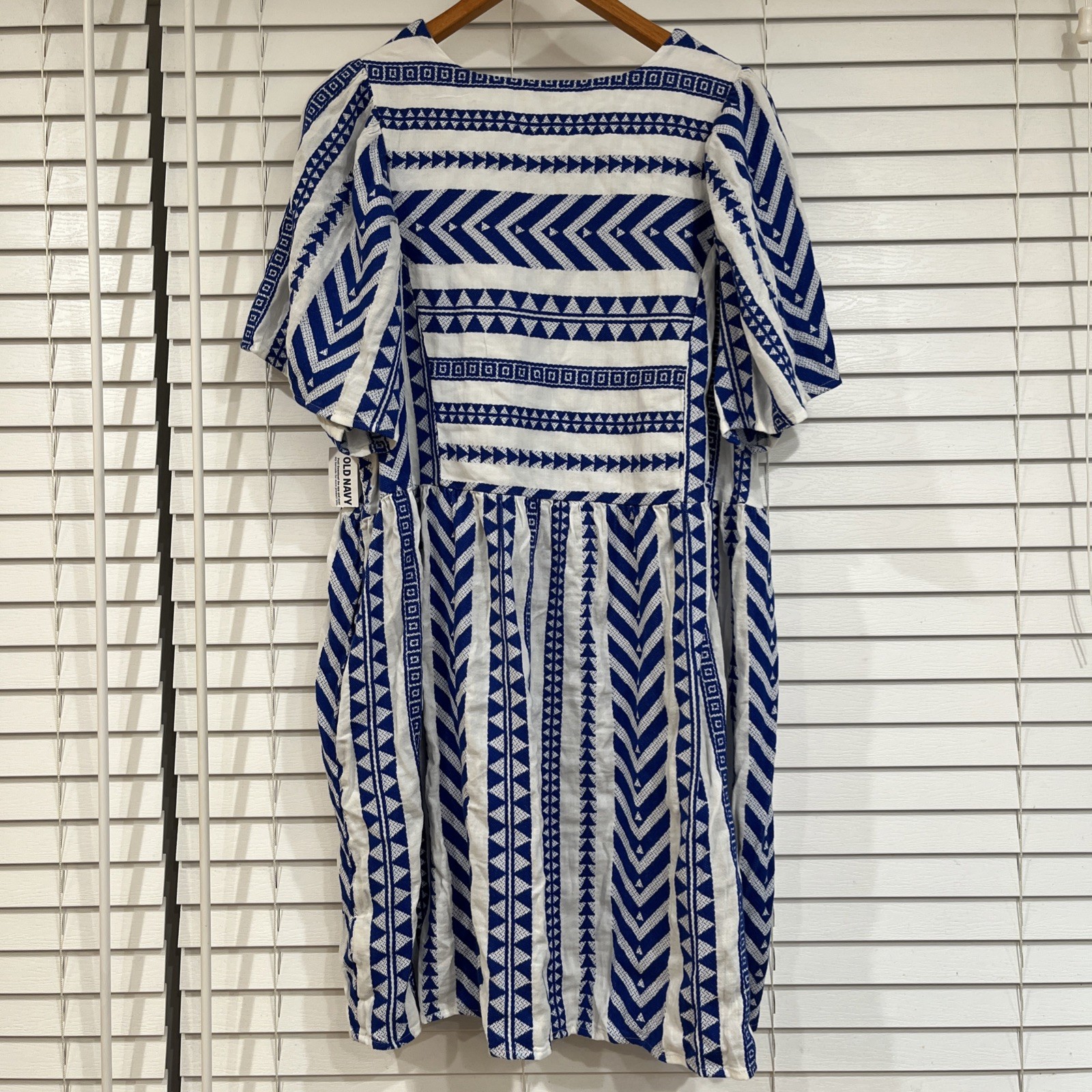 Old Navy Blue & White Tribal Aztec Jacquard Airy Dress Pockets Grecian Sz Lg NWT