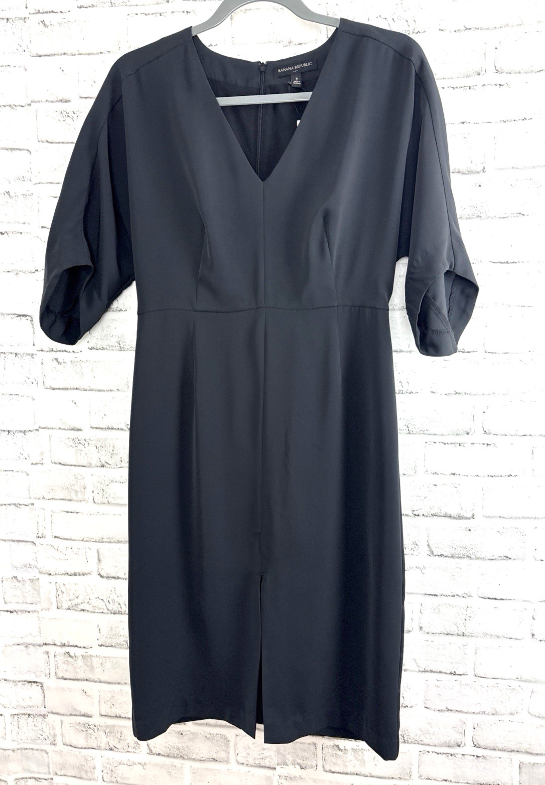 Banana Republic Women’s Black Dress V-Neck Elbow Length Sleeve Zip Size 6