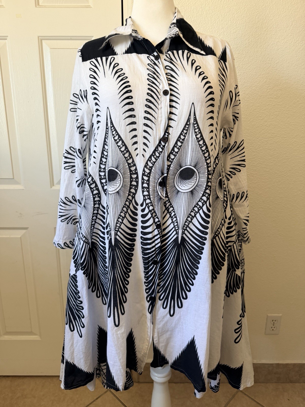 Step In Style 1X Black White Button Front Shirt Dress Cotton Boho Midi