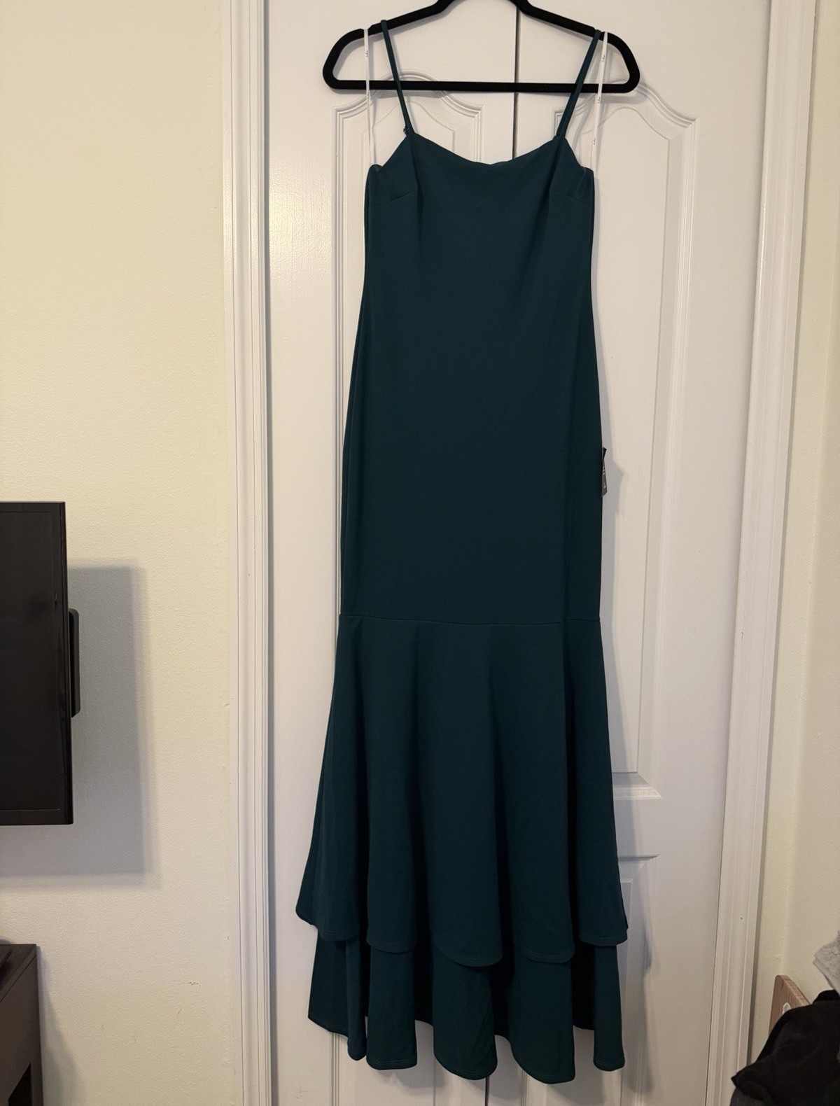 Lulus Green Solid Spaghetti Strap Scoop Neck Layered Maxi Dress Women’s M