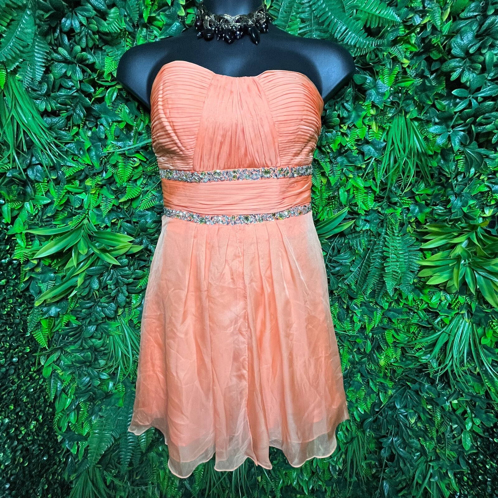 MAY QUEEN Dress 10 Peach Orange Short Formal Beaded Pleated Strapless 1067
