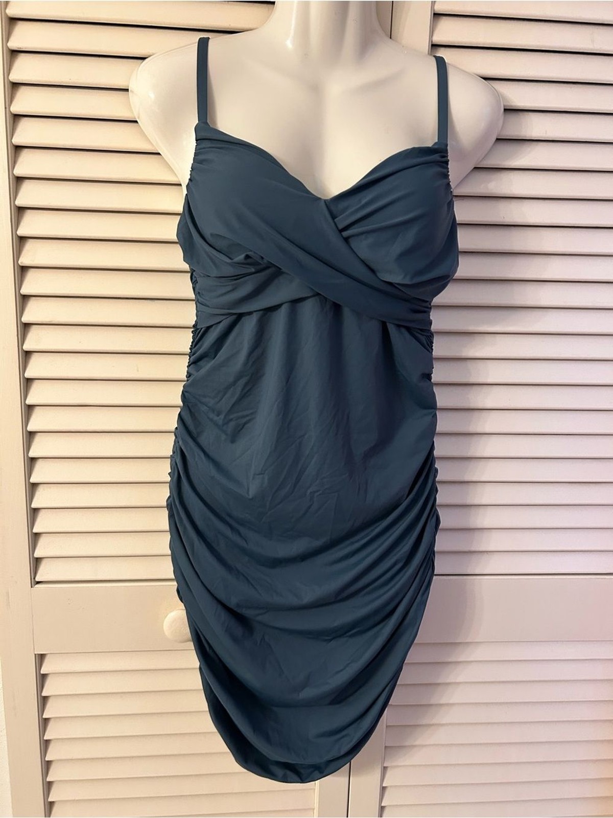 HALARA Teal Ruched bodycon Spaghetti-Strap Mini Dress nwt