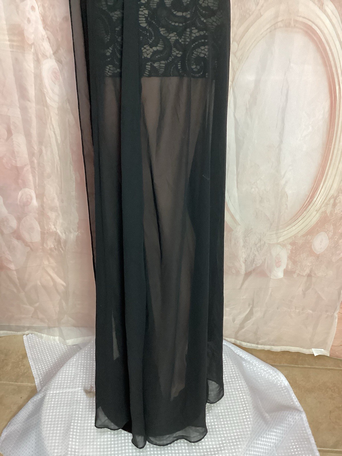 B. Darlin Off Shoulder Black Lace Sweetheart Neck Slit Long Skirt Shorts