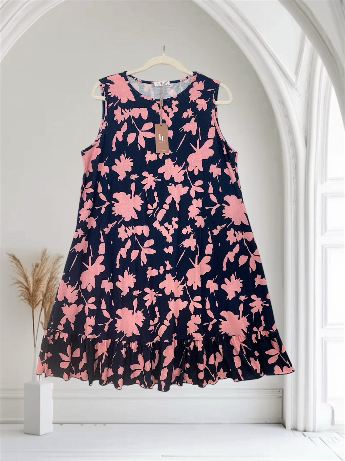 Womens Floral Ruffle Hem Sleeveless Midi Dress Size XL Navy & Pink Jersey NWT