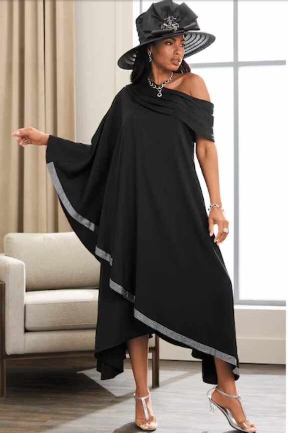 Size M Ashro Black Rhinestone Embellished Sisi Summer Crystal Caftan Dress