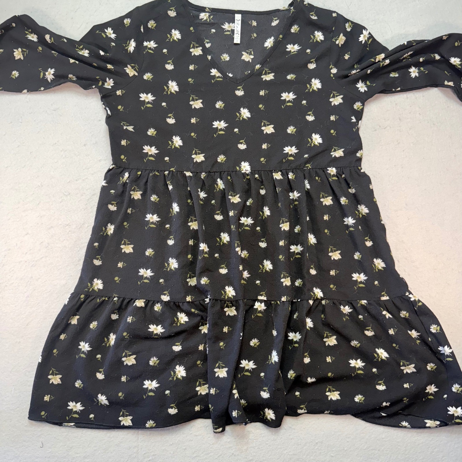 RnB Collection Plus Size Black Floral Tiered Mini Dress 3/4 Sleeve V-Neck 1X