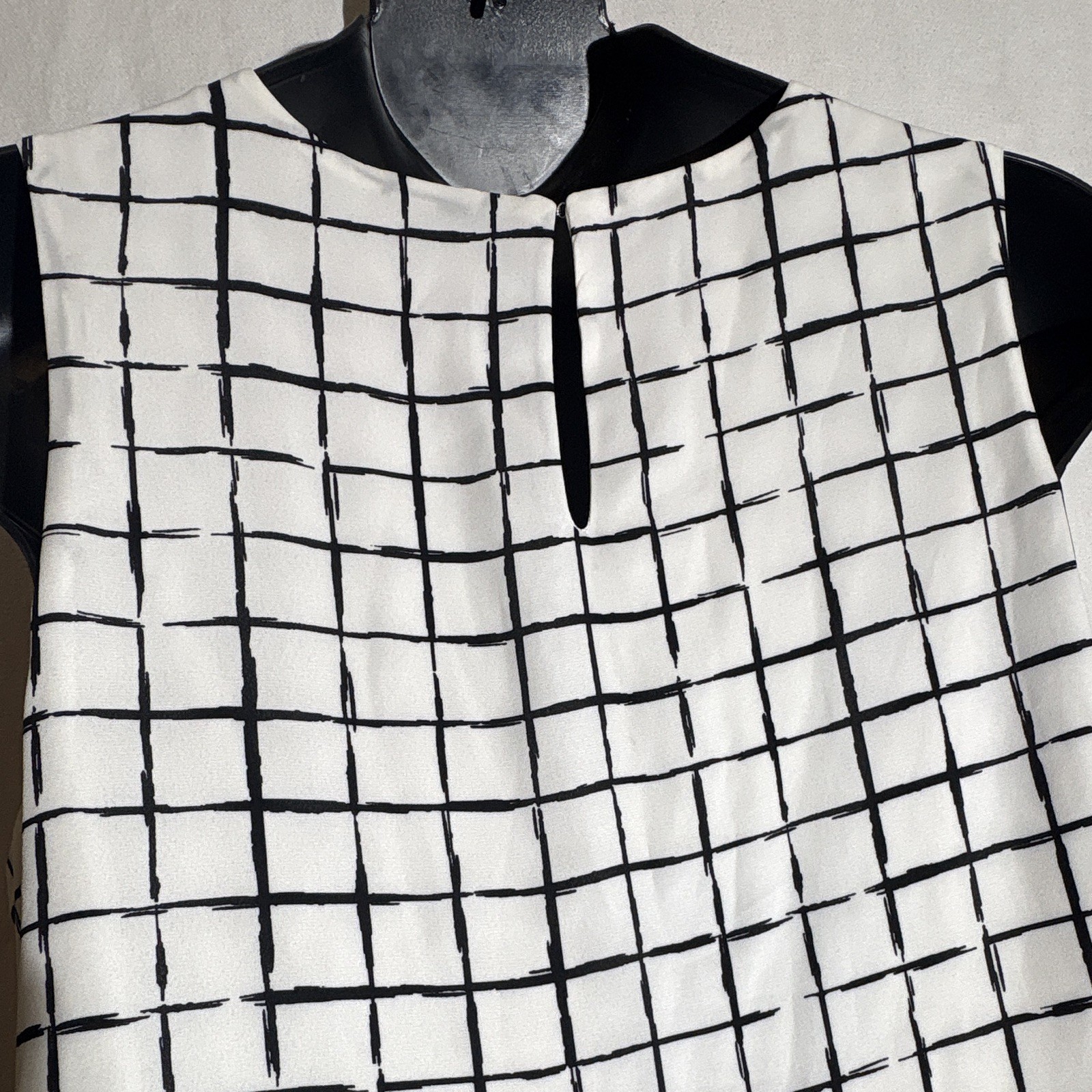 MASSINI XL White/Black Check Shift Dress Sleeveless Round Neck Lined Knee