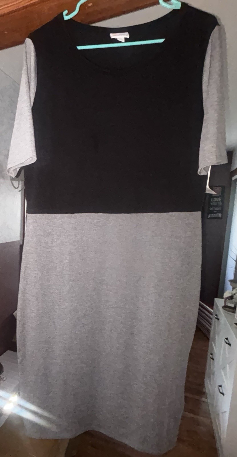 LuLaRoe Julia Shift Dress XL Black/Gray Colorblock Knit Stretch Pullover