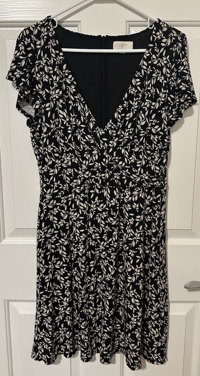 Women’s Loft Outlet Black And Tan Dress Size 10