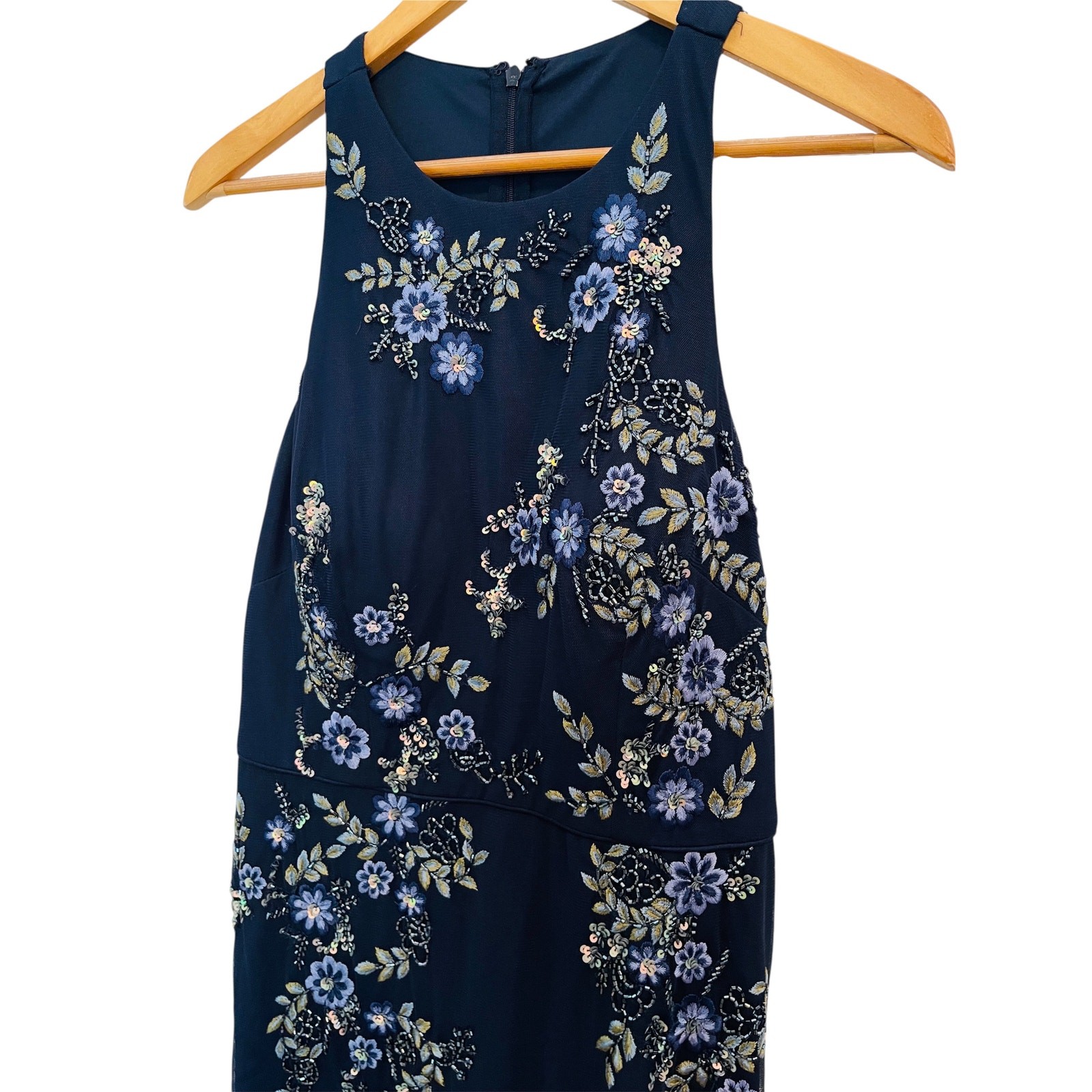 Aidan Mattox Embellished Floral-Embroidered Column Long Gown size 8 NWT