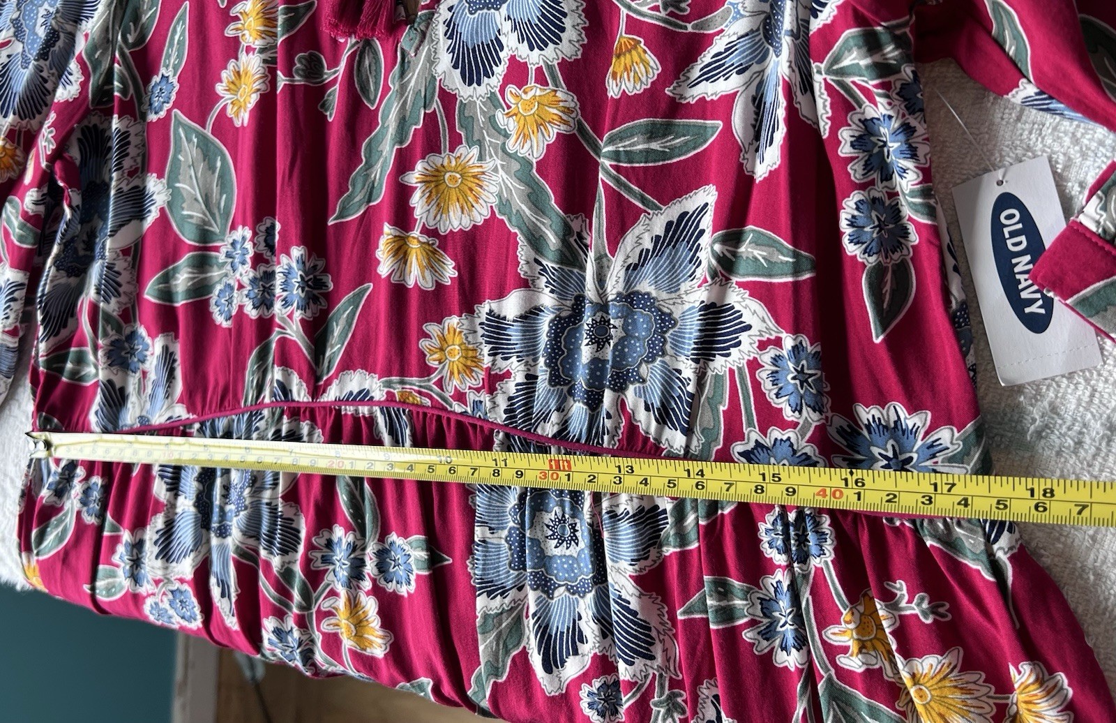NWT Old Navy Womens Red Floral Long Sleeve Boho Tassel Tie Rayon Flowy Dress S