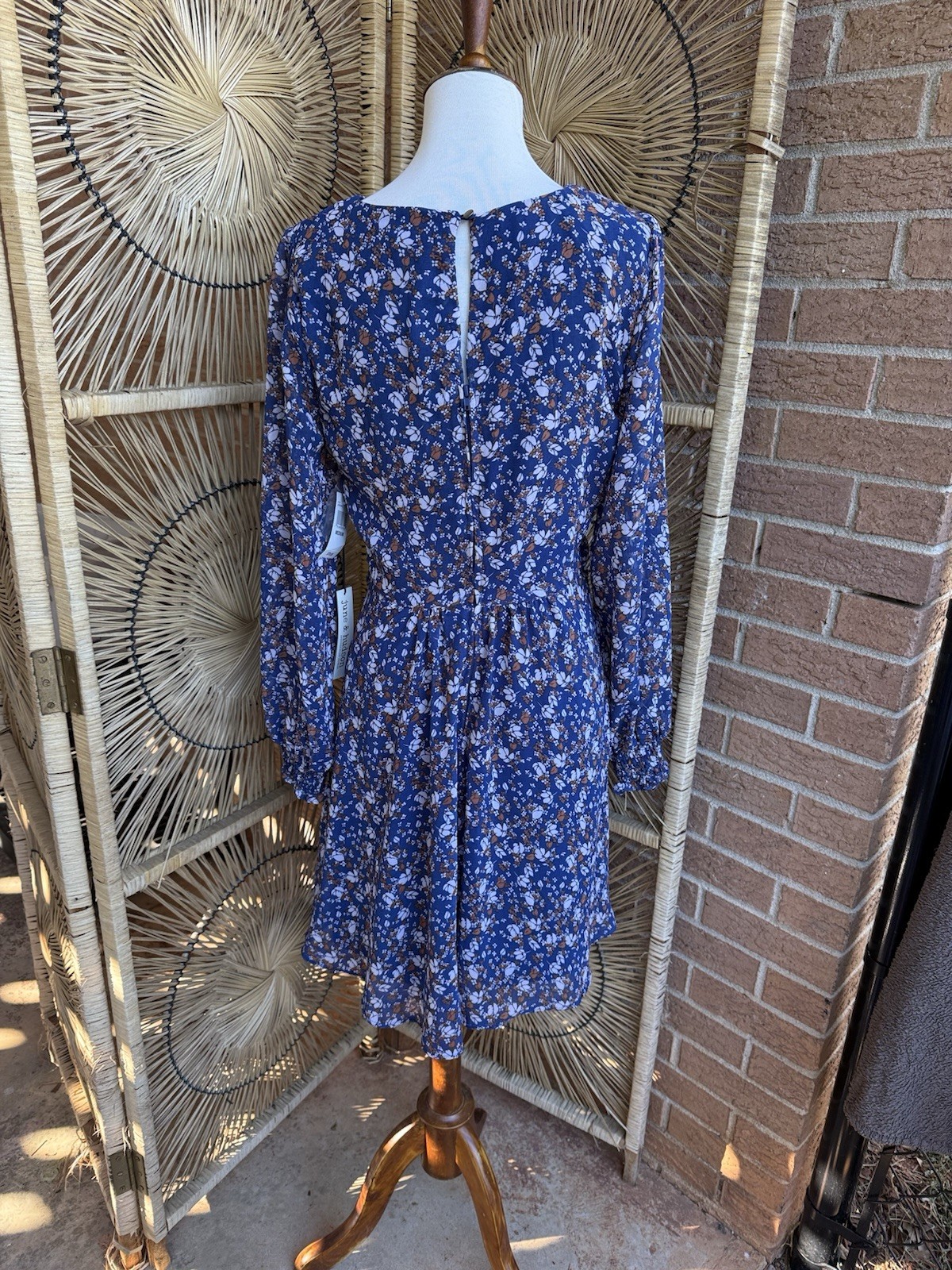 June & Hudson Floral V Neck Dress Multicolor NWT Boho Size M Festival