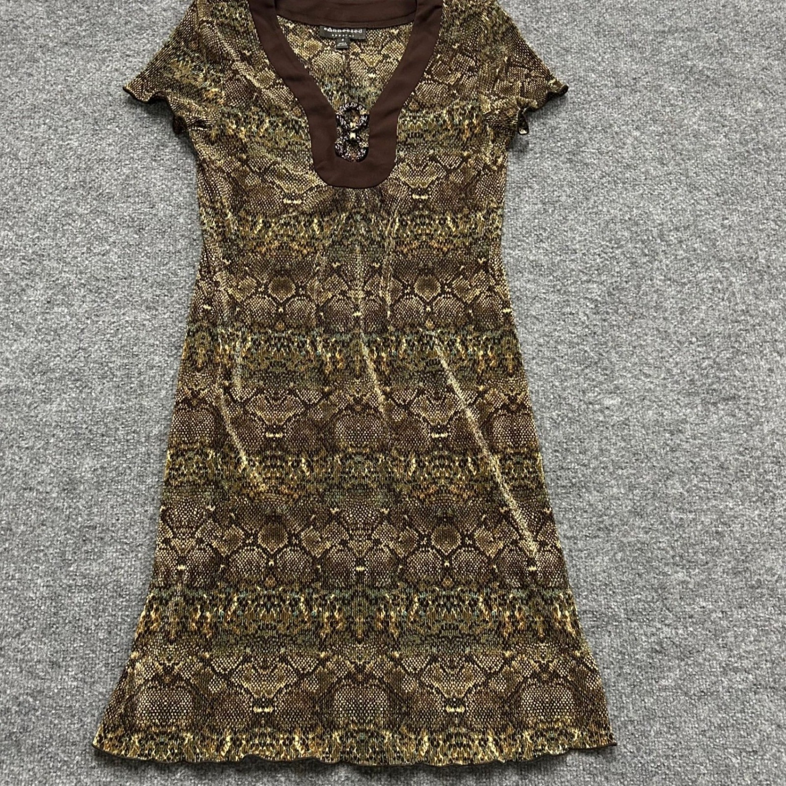 Connected Apparel Dress Womens Size 8 Brown Snakeskin V-Neck Short Sleeve Sheath