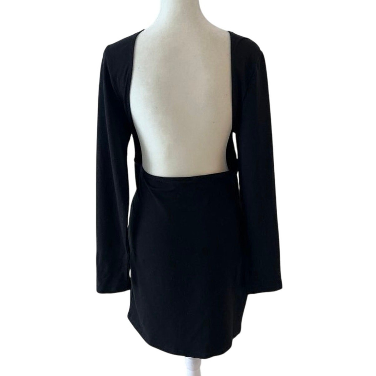Edikted Black Gothic Minimalist Open Back Long Sleeve Bodycon Dress XL nwot