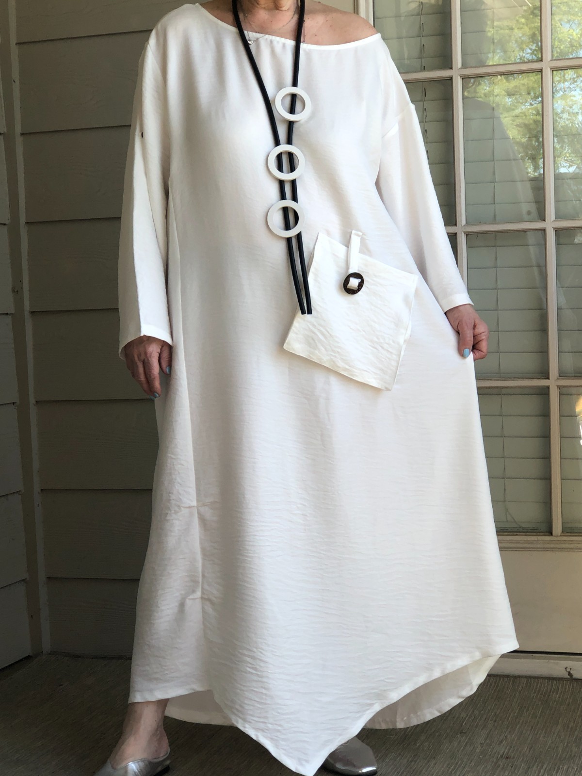 LAGENLOOK ARTSY BOHO ASYMMETRIC WHITE VISCOSE DRESS NECKLACE ONE SIZE FITS MANY