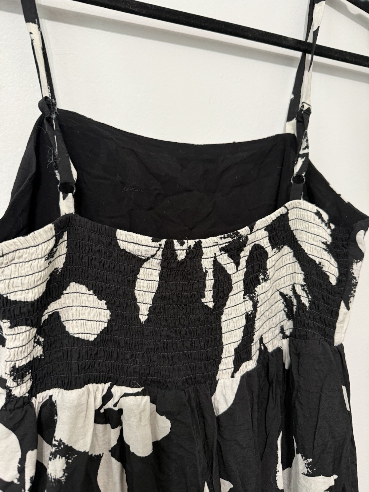 Nine West Women’s Sleeveless Maxi Dress Black & White Floral Lined Sz Medium