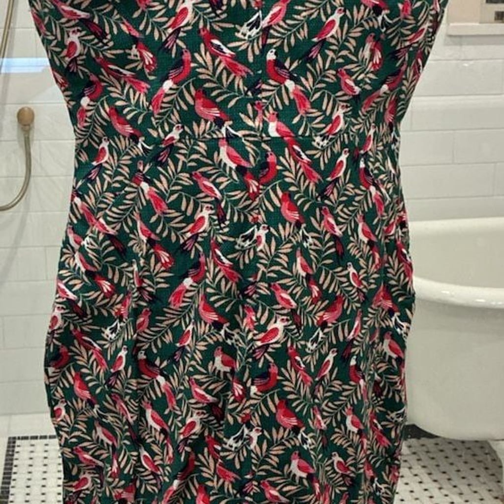 Boden Sleeveless Collared Bird Print Midi Dress