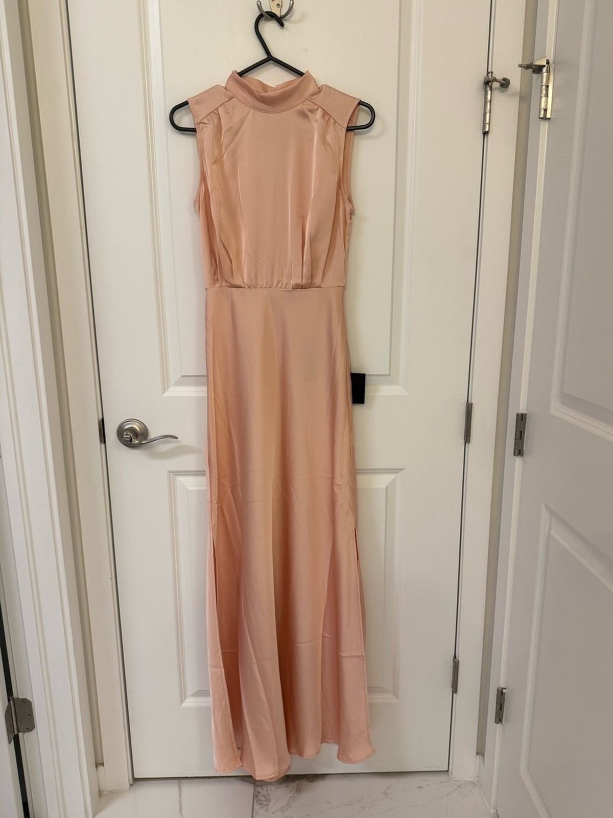 Lulus Satin Peach Maxi Dress High Neck Sleeveless Size XS NWT