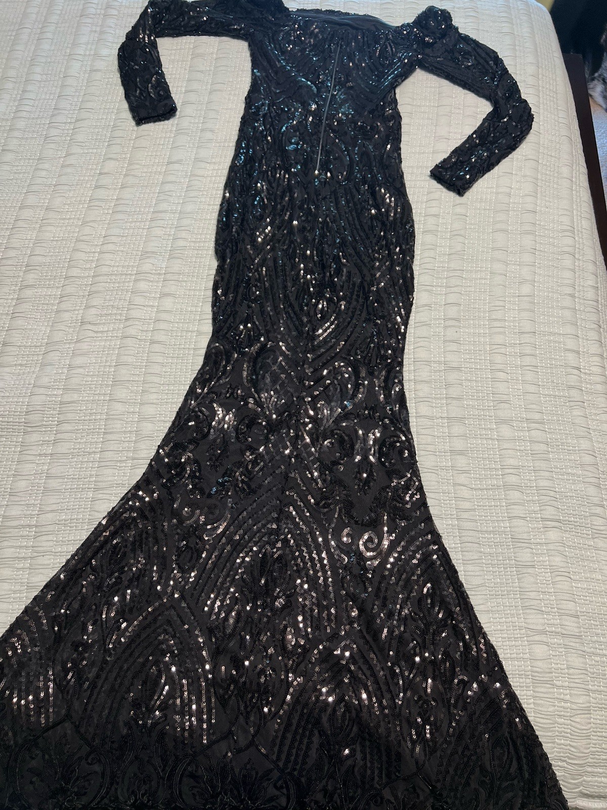Windsor Sierra Sequin Off The Shoulder Black Formal Mermaid Dress Size S