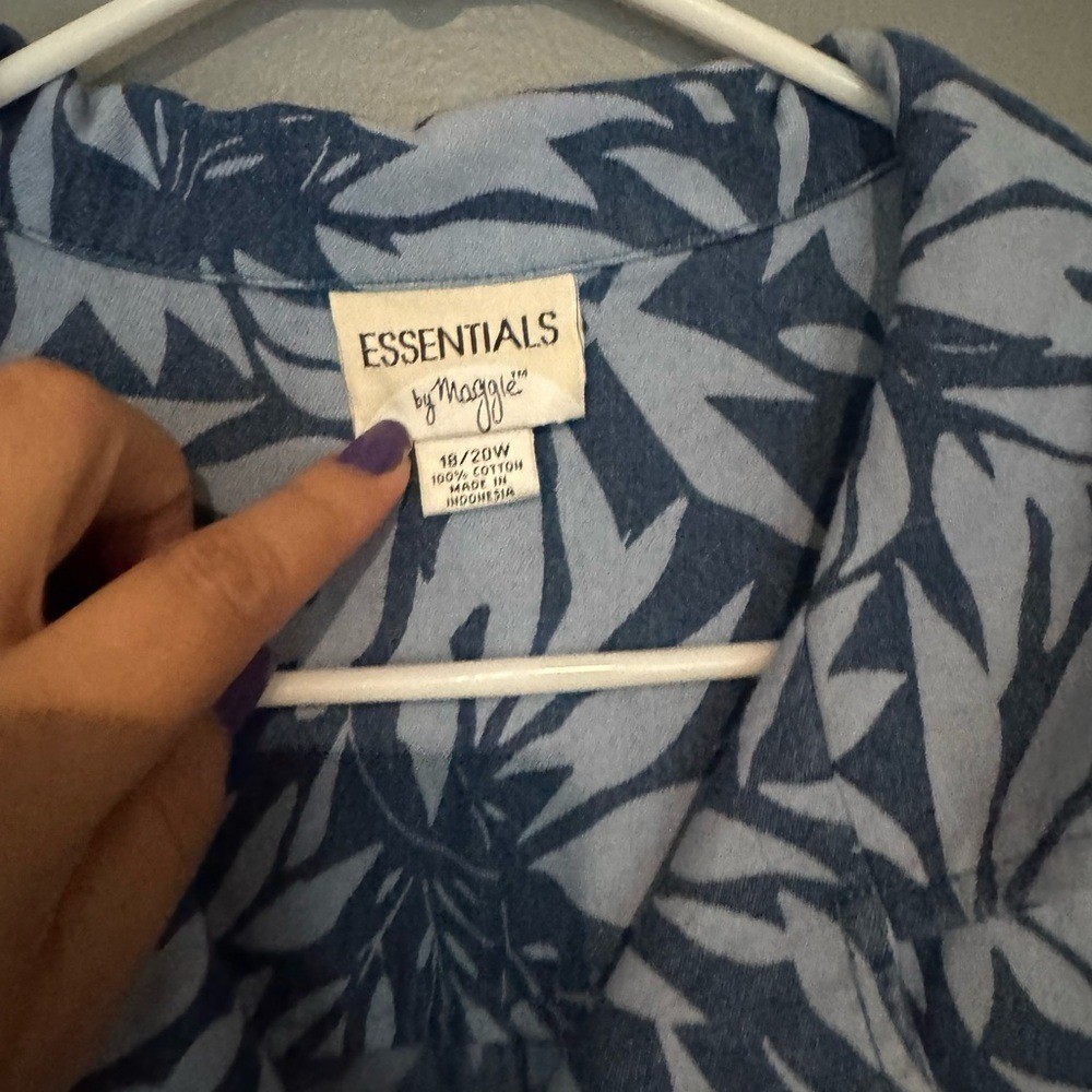 Essentials Blue and White Notched Collar Resort Dress