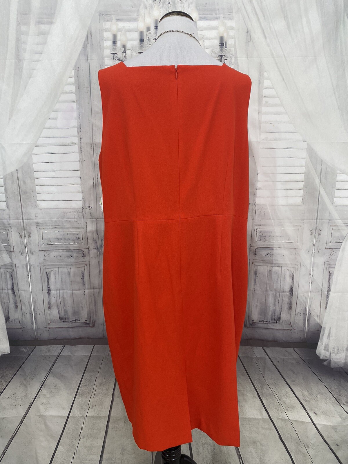 Kasper Sz 18W Plus Scarlet Red Solid Red Sheath Sleeveless Dress Square Neck B5
