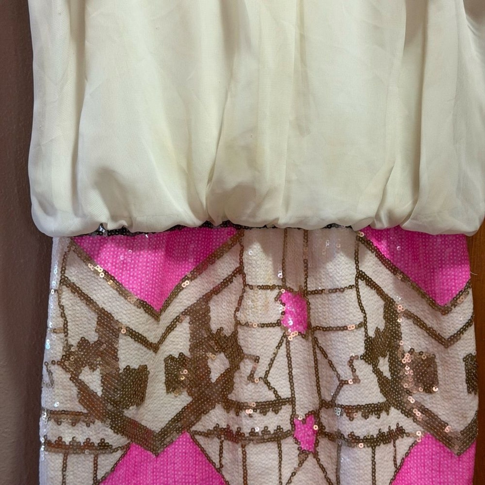 Chiffon Cold Shoulder Sequin Mini Dress White Pink & Gold Medium Cocktail Glam