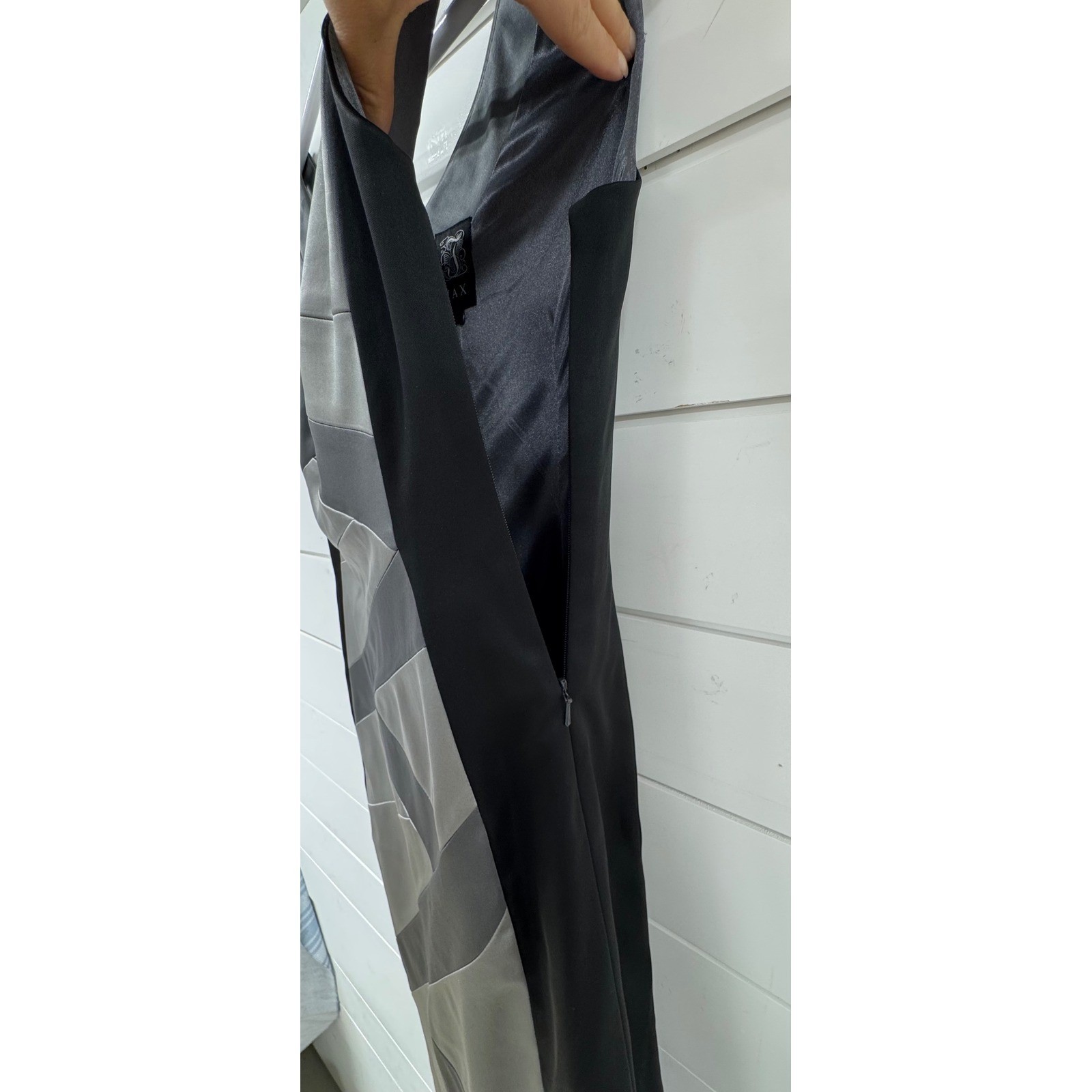 BCBGMAXAZRIA Silver Black Colorblock Bandage Sheath Dress Built-in Bra 15×38