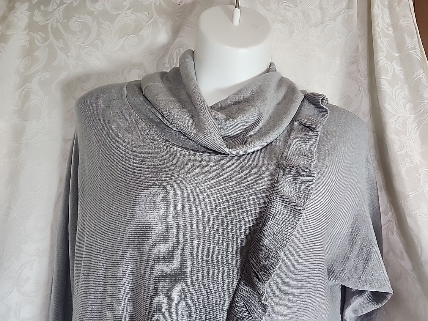 BIRCH NY Cowl Neck Long Sleeve gray Ruffled sz L Slightly Oversized 2831