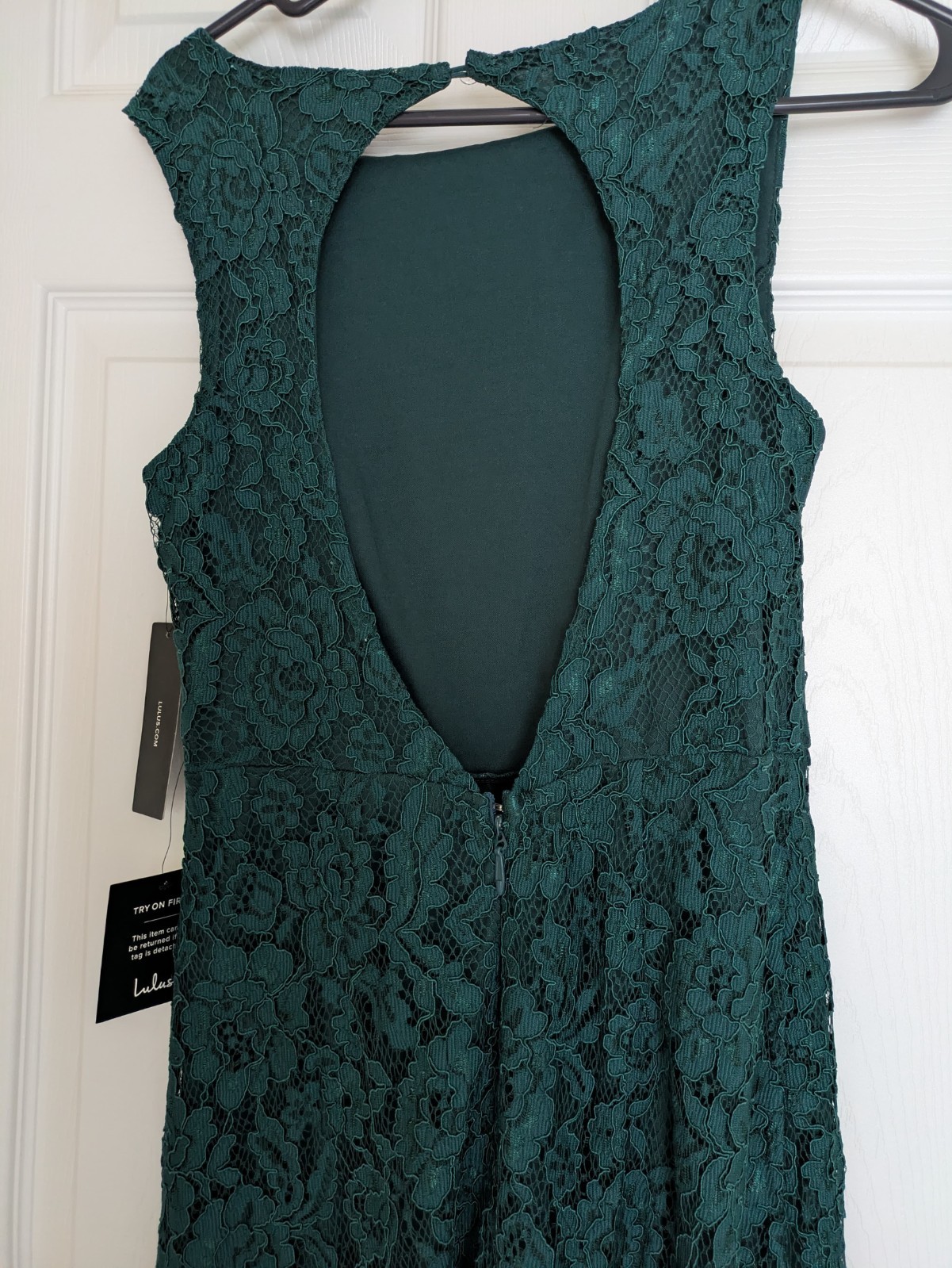 Lulus Emerald Green Lace Maxi Dress stunning plunging open-back detail-Small