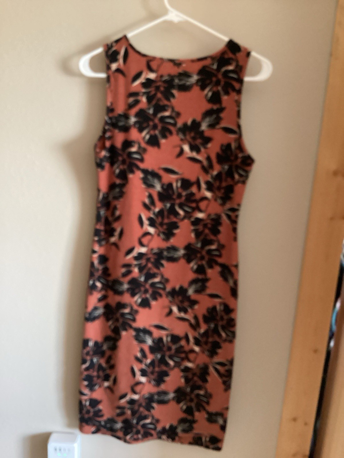 FOREVER 21 Rust Black Floral Sheath Dress Sleeveless Knee Length Size L