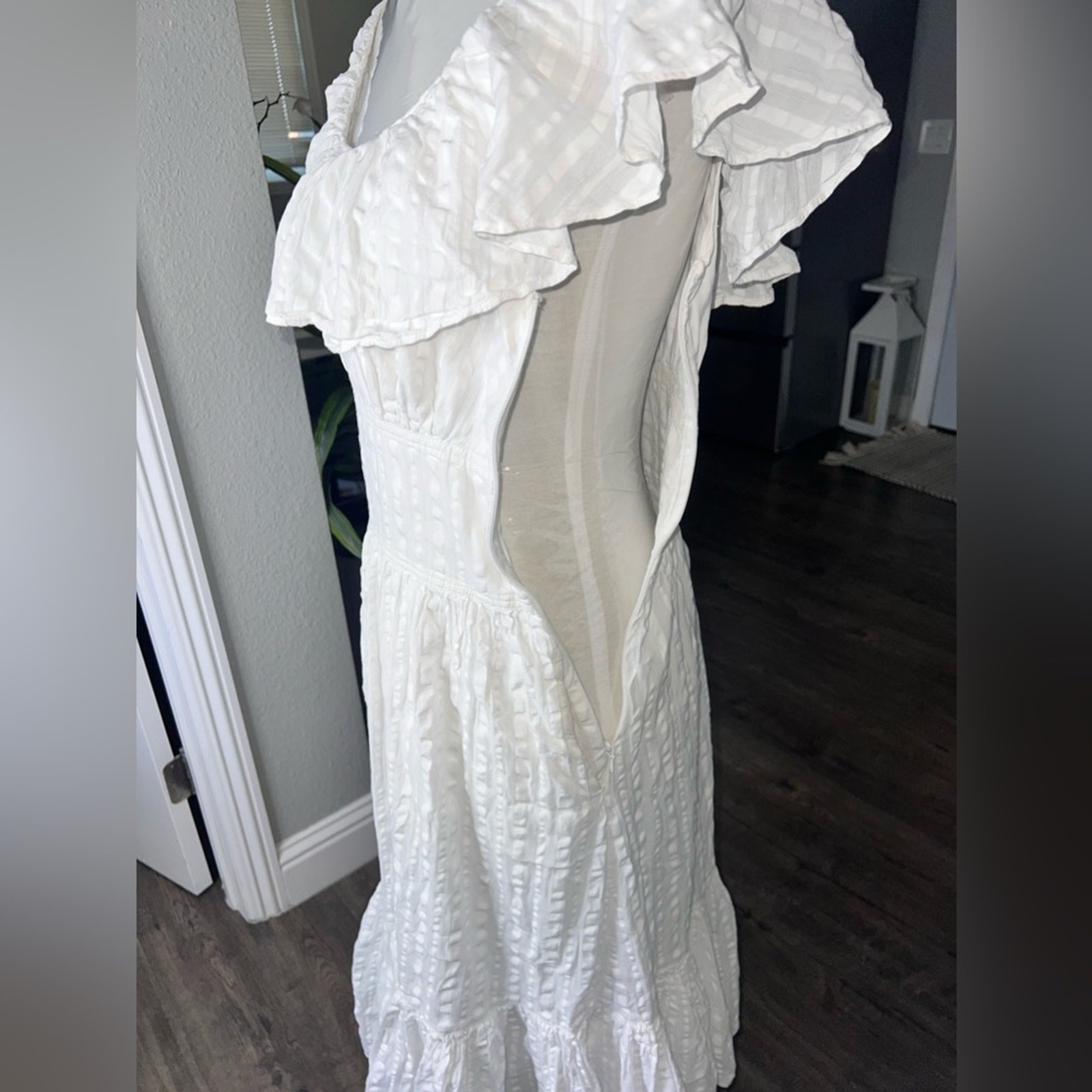 Tory Burch – White Ruffled Neckline Cotton Maxi Sundress Size 2