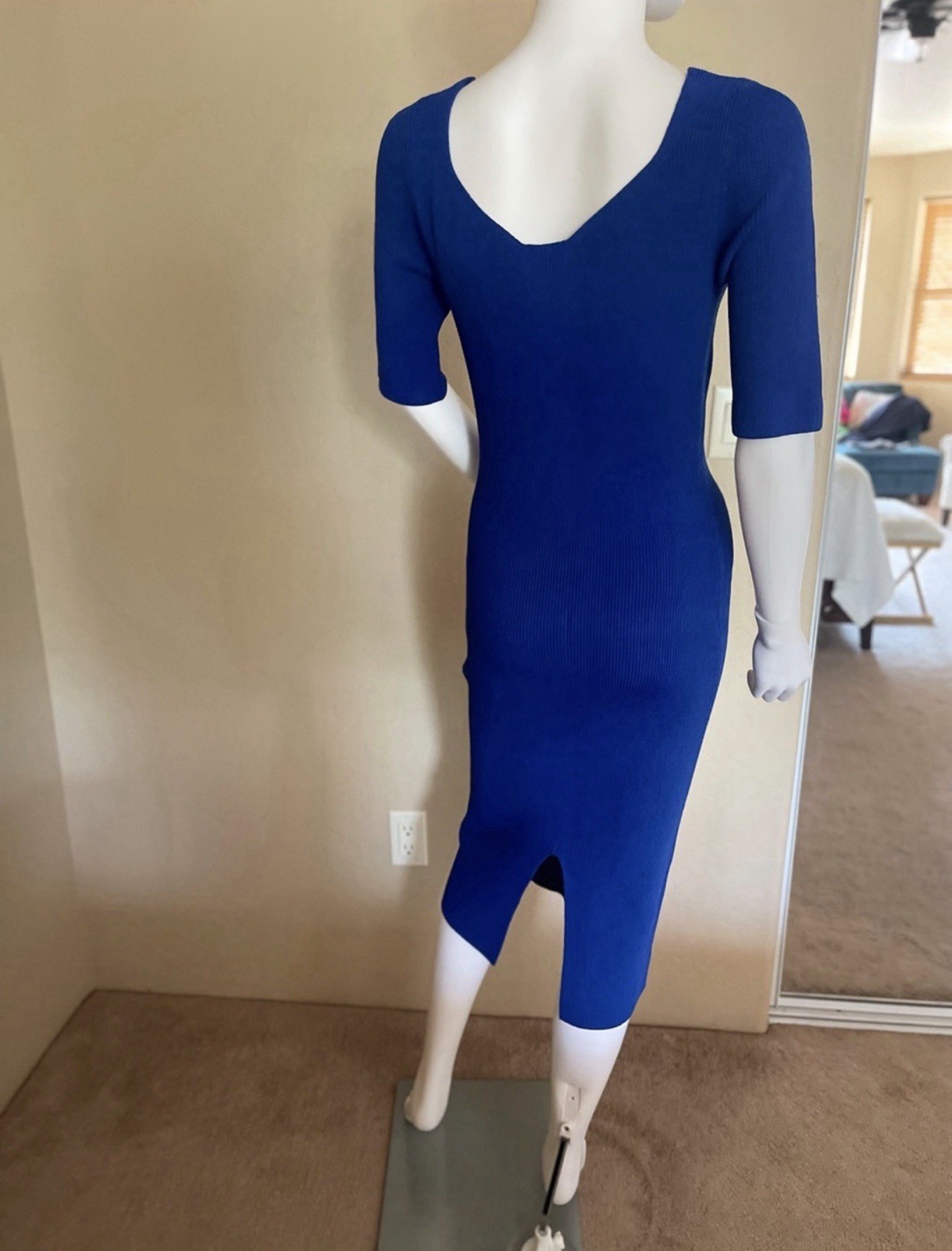 Reiss Cobalt Blue Bodycon Midi Dress with Sweetheart Scoop Neck