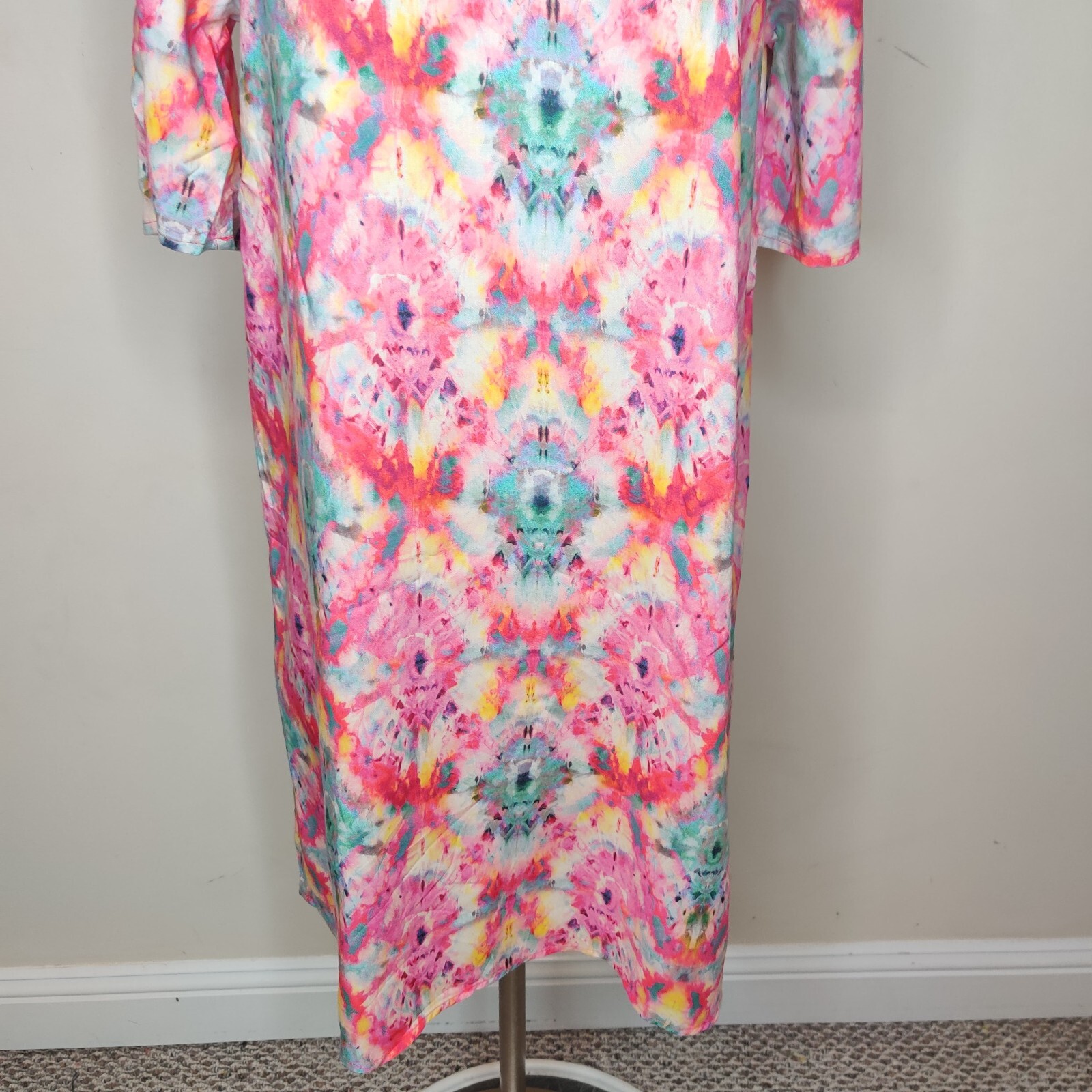 Caribbean Joe Dress Size Small Cold Shoulder Tie Dye Floral Colorful NWT