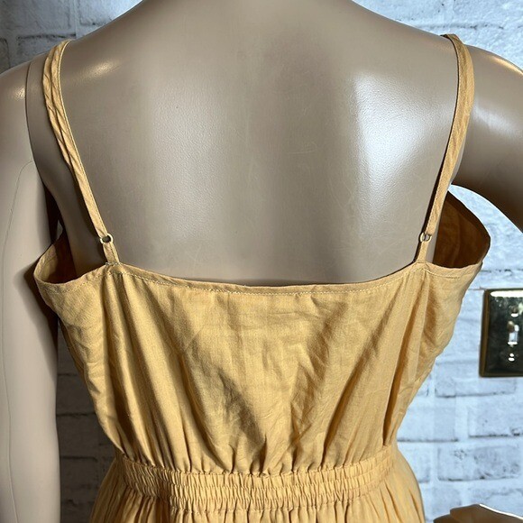 NWT Aritzia Little Moon Milos tiered ruffle a line sleeveless dress m medium