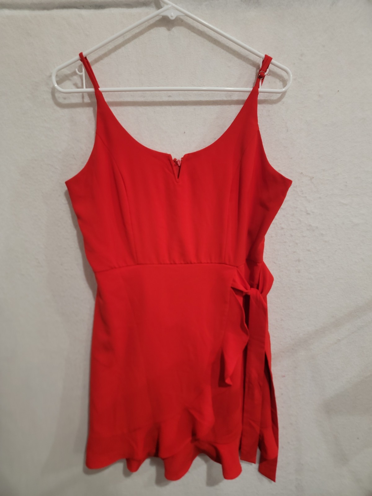 She + Sky Red Side Tie Ruffle Mini Dress L Faux Wrap Sleeveless Fit & Flare