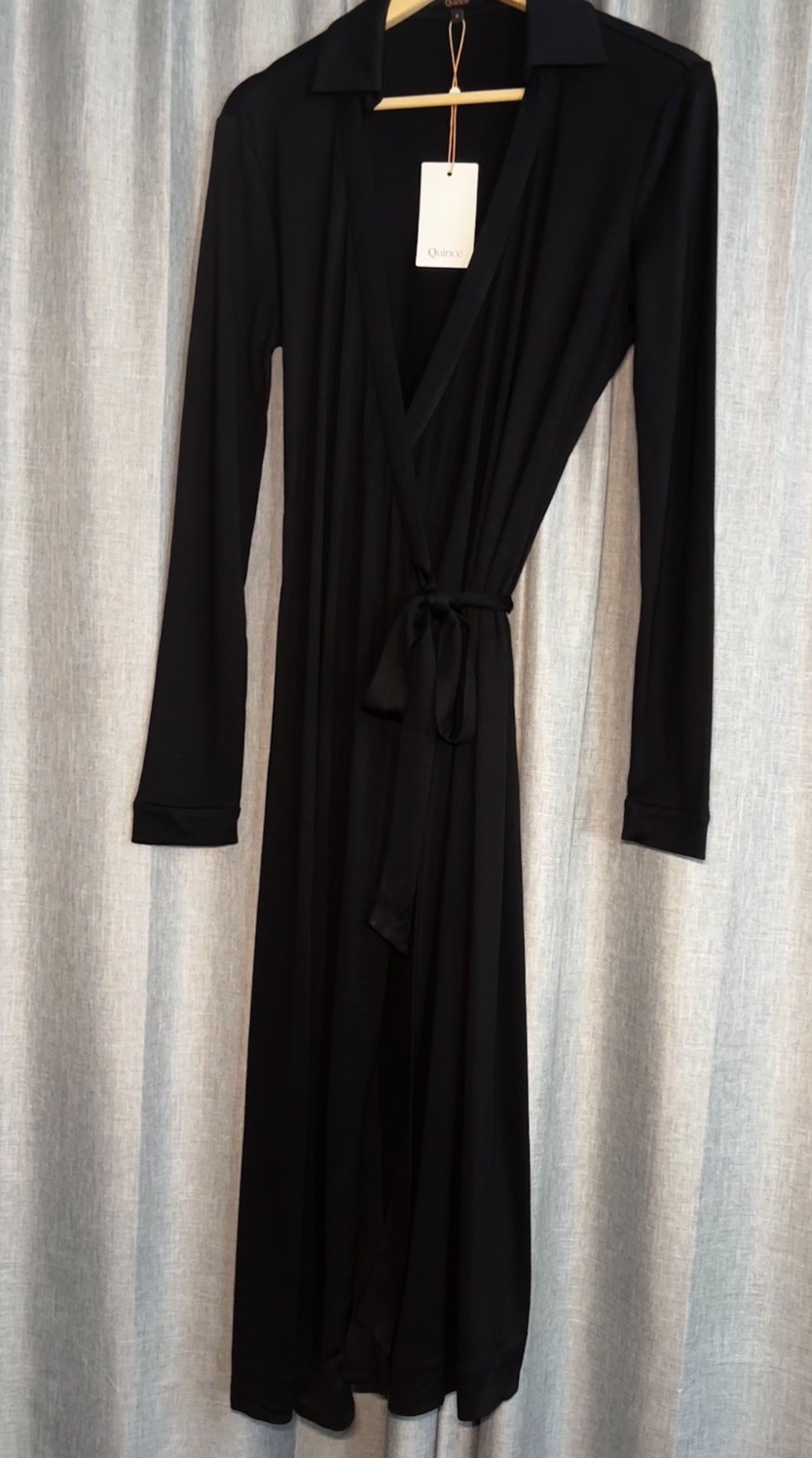 NWT QUINCE 100% SILK JERSEY MIDI WRAP DRESS Size Small Black MSRP $150