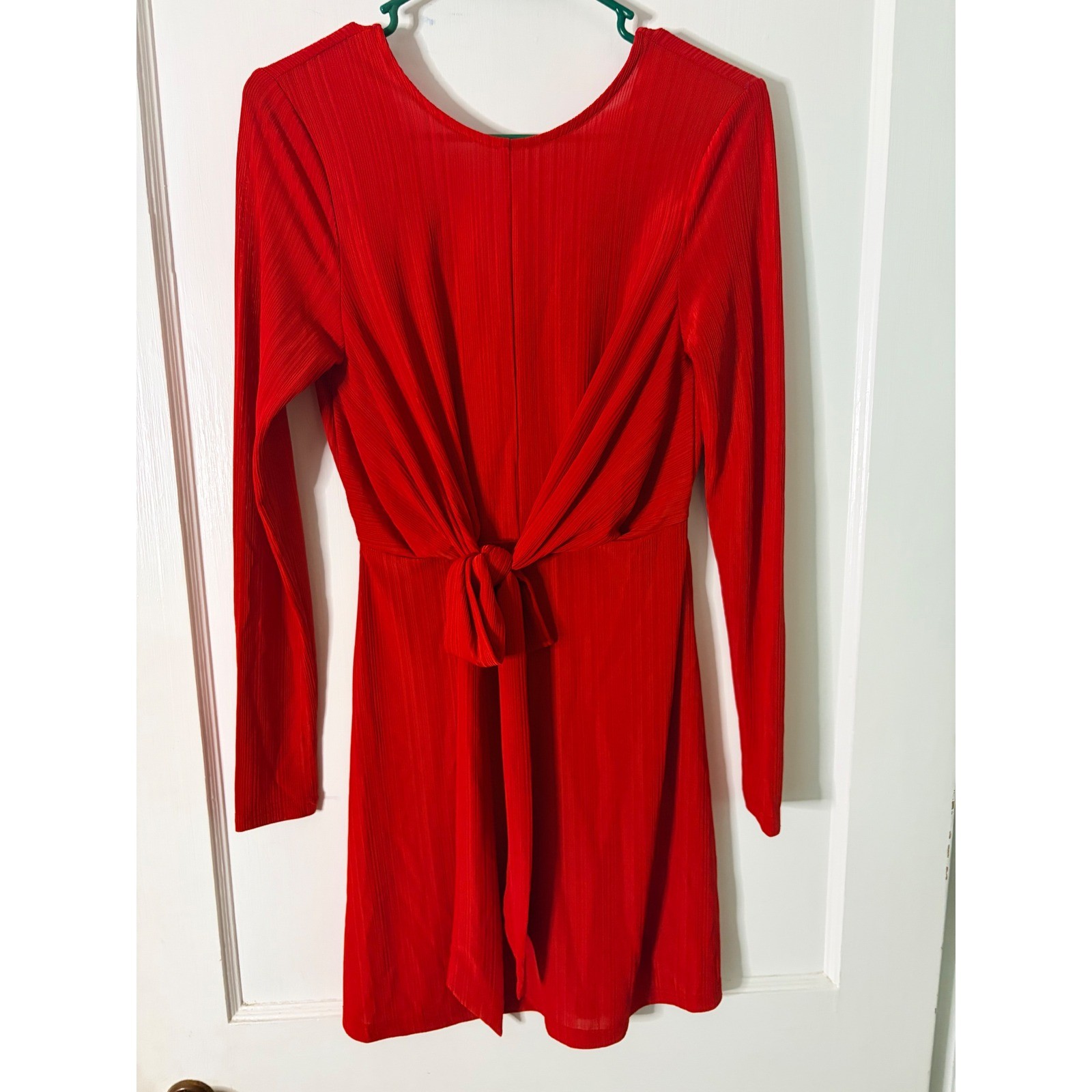 MINKPINK Red Plisse Long Sleeve Mini Dress V-Neck Knot Back Detail Small