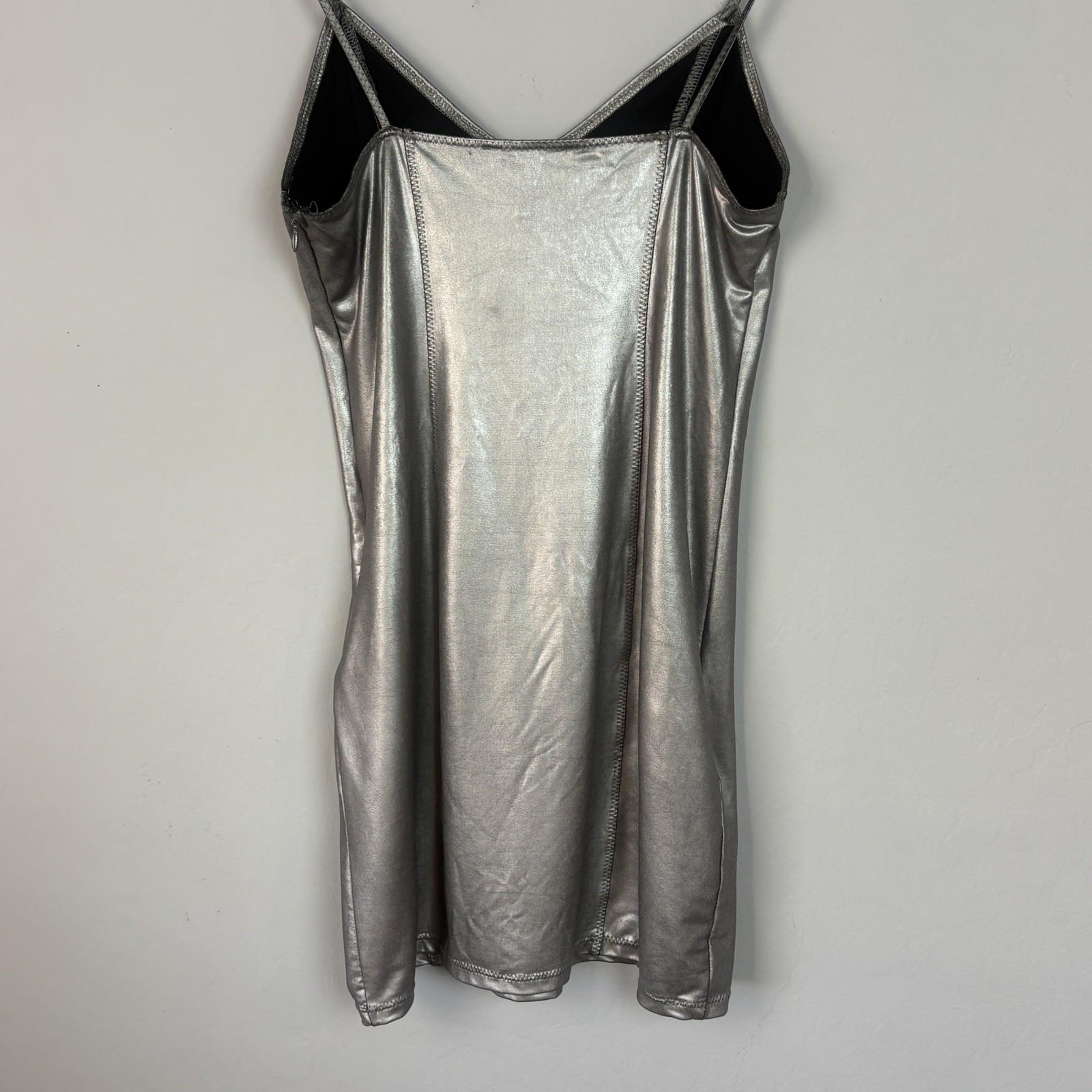 Forever 21 Dress Womens M Silver Pewter Metallic Stretch Party Dress New Years