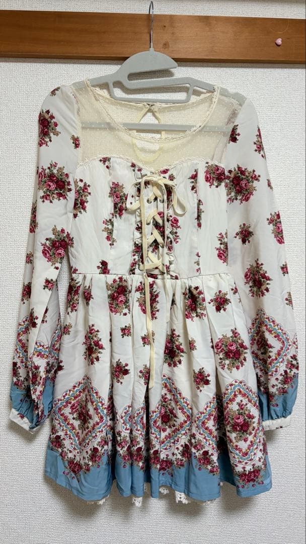 LIZ LISA x My Melody Floral Lace-up Tunic Dress