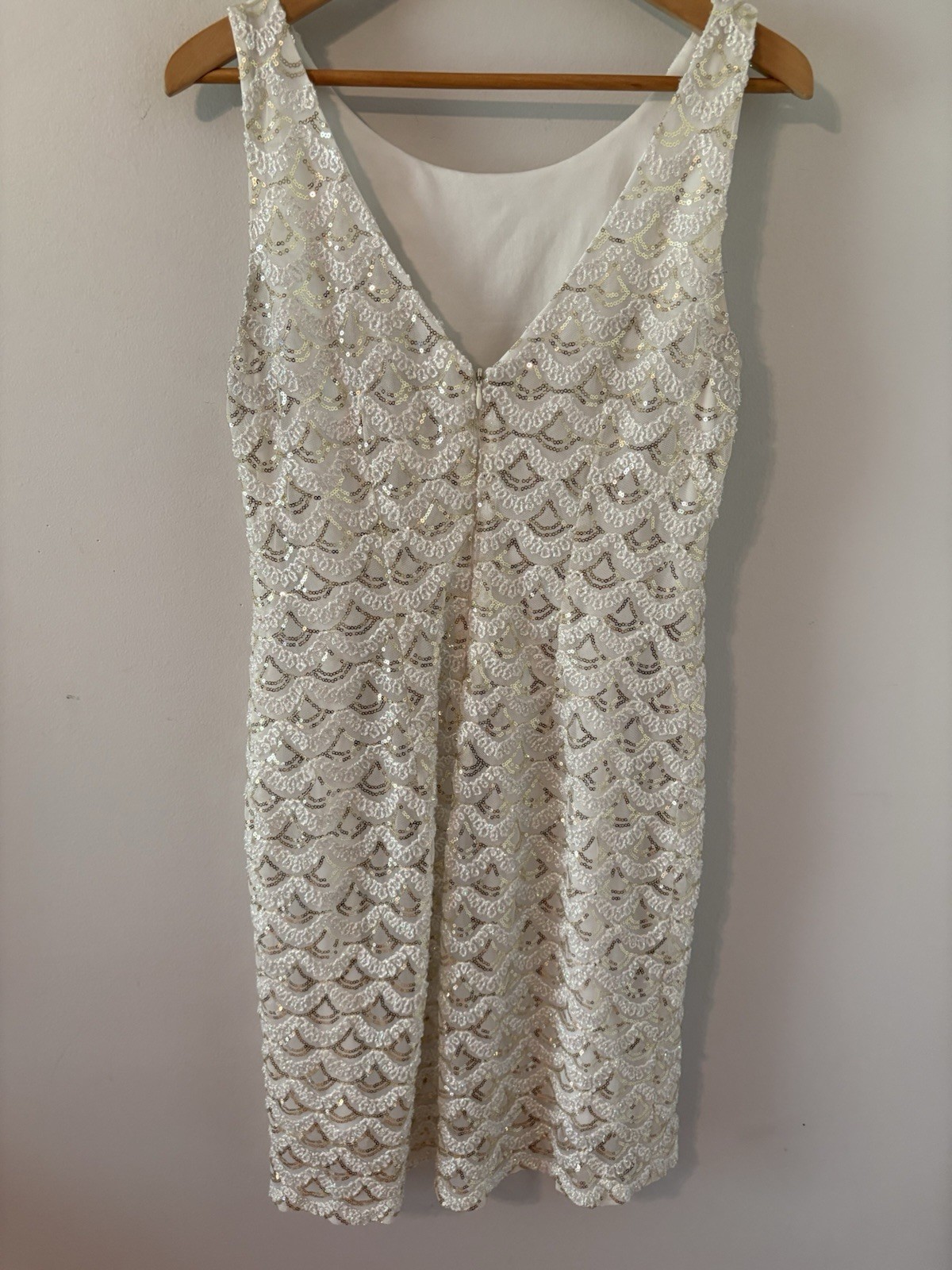 SD Collection Sequin Stretch Cocktail Dress Size M Ivory Gold Sexy Cruise Club