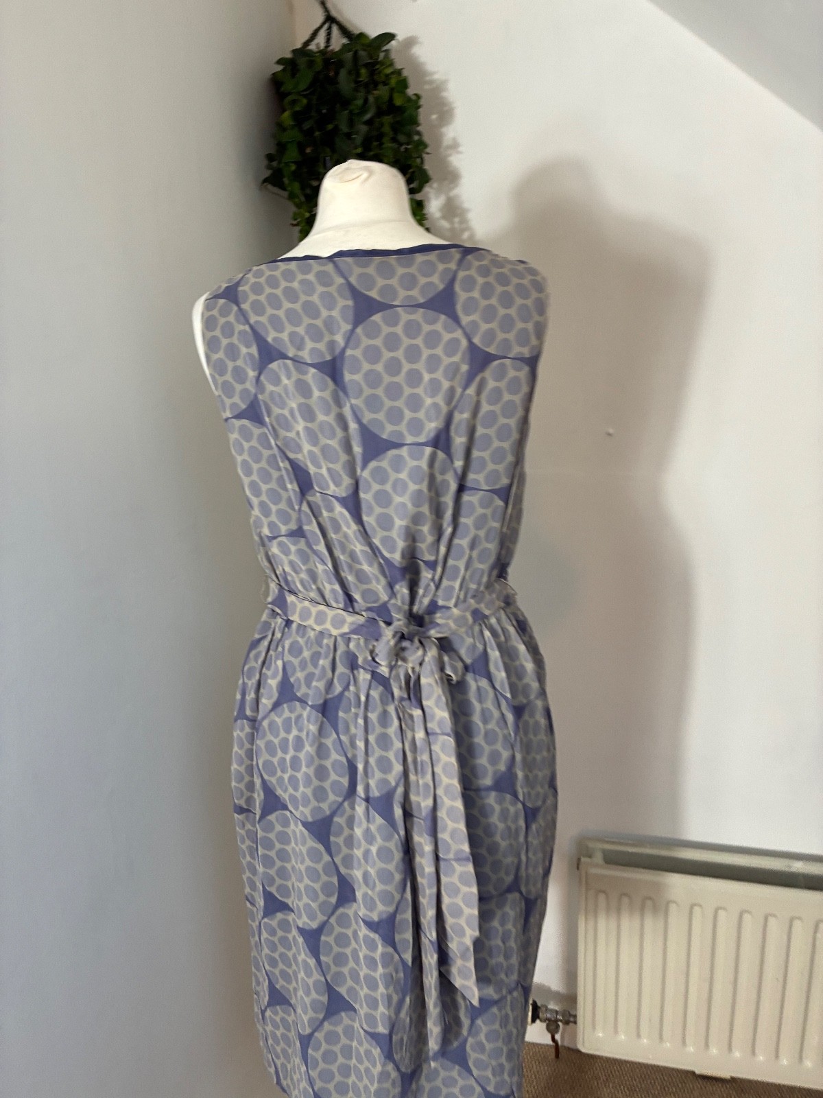 FENN WRIGHT MANSON SILK BLEND OCCASION DRESS SIZE 12 WEDDING GUEST RACES