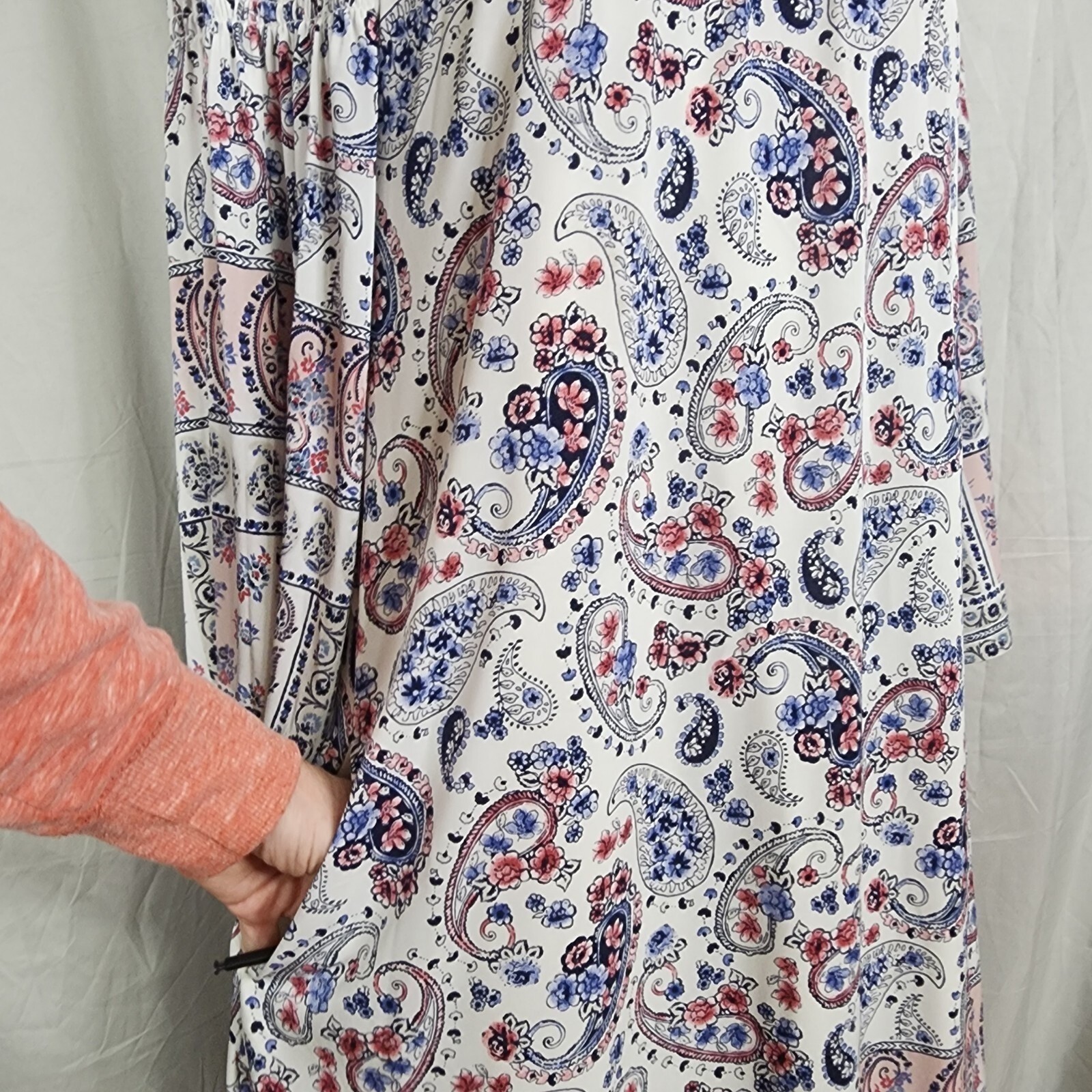 CATO Size Medium Pink Blue Paisley Smocked Off Shoulder Lined Shift Dress Pocket