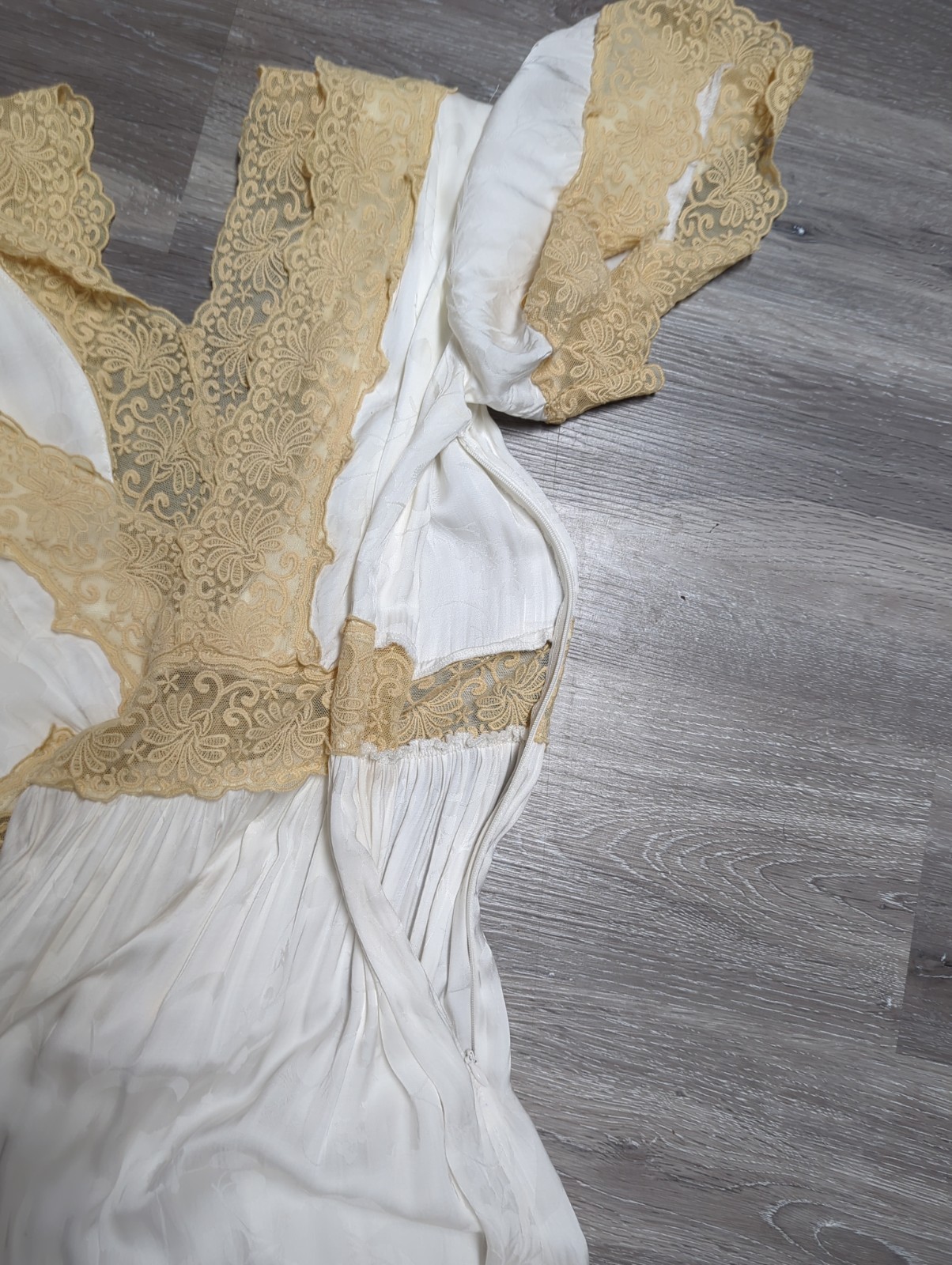 SPELL & THE GYPSY Collective Ivory Ocean Lace Maxi Gown Size S