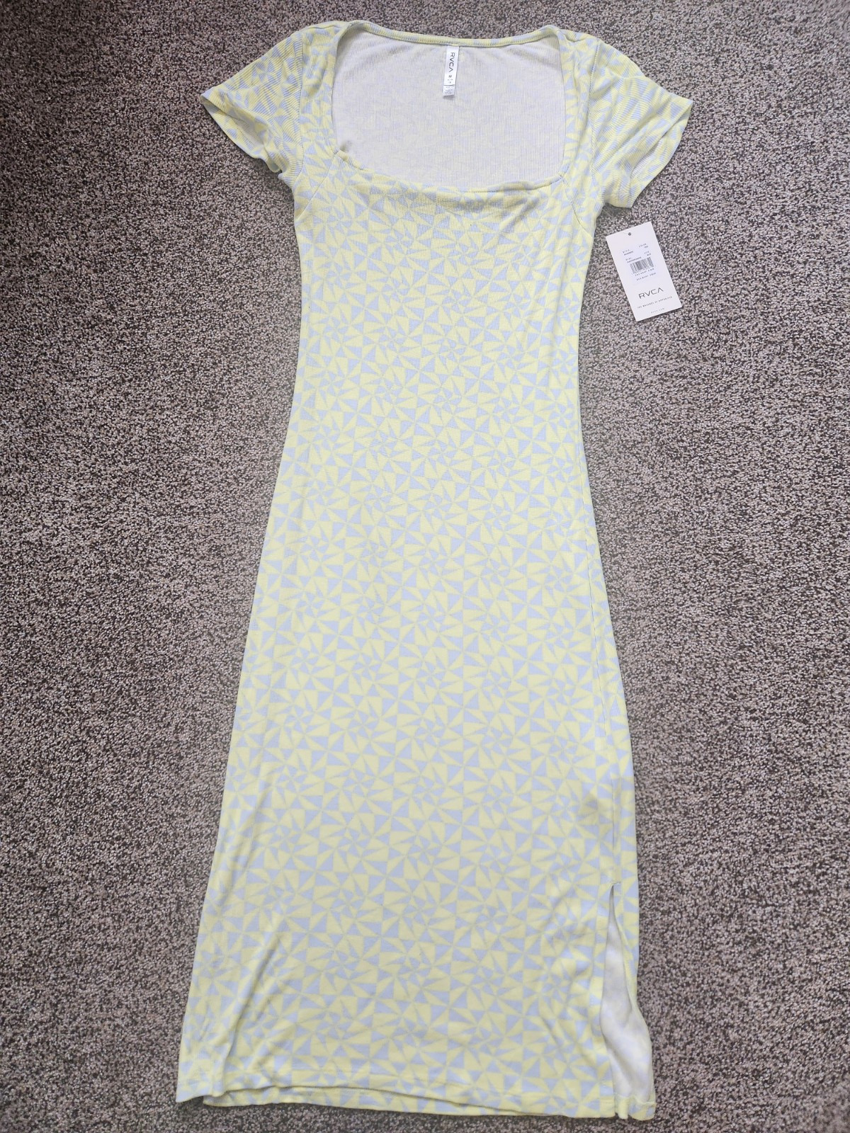 RVCA Dress Womens Sz Med Partition Slim Fit Ribbed Knit NWT