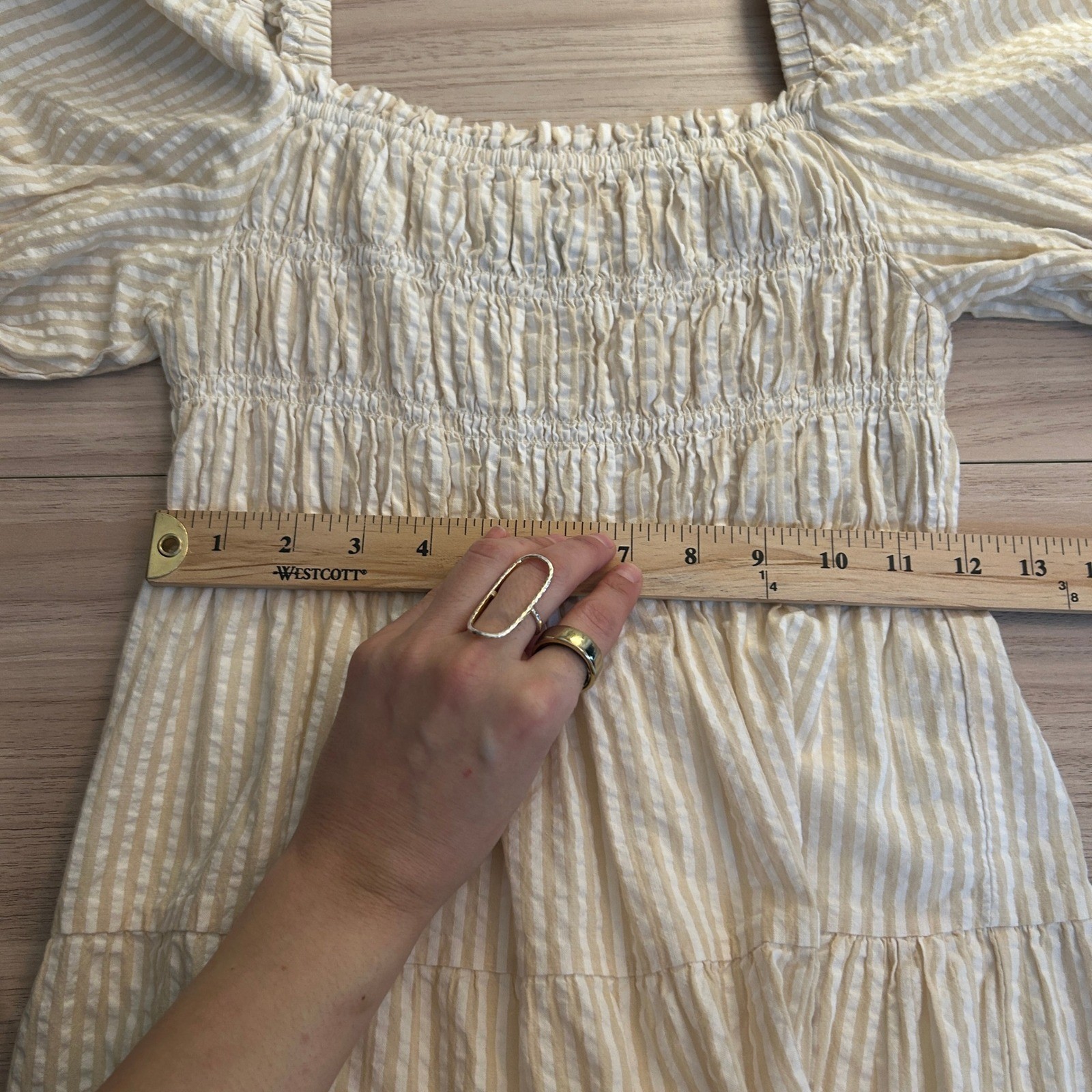 MINKPINK Seersucker Smocked Tiered Mini Dress Beige White Small Excellent
