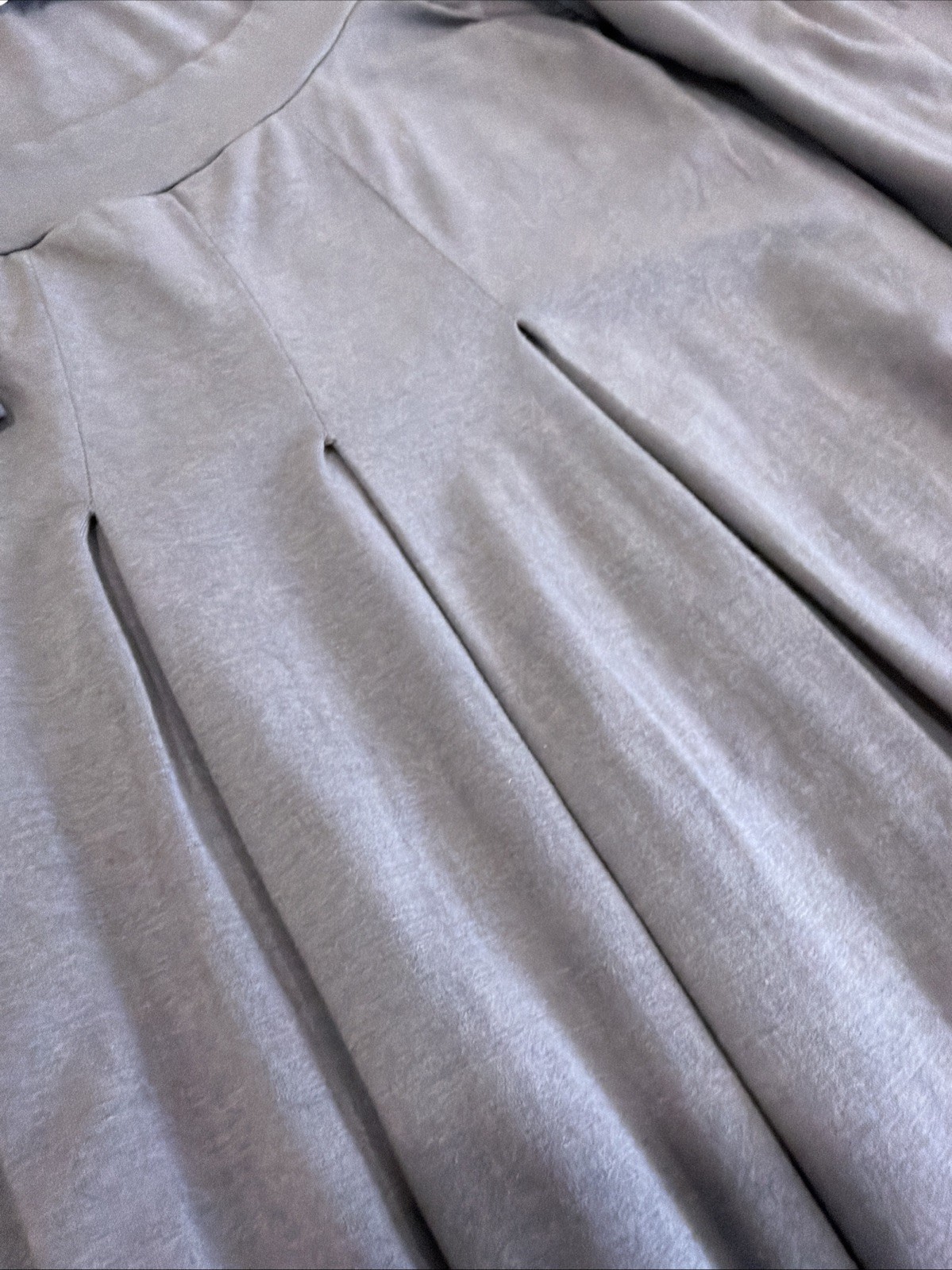 Splendid Gray Long Sleeve Pleated Scoop Dress Size XS￼￼￼
