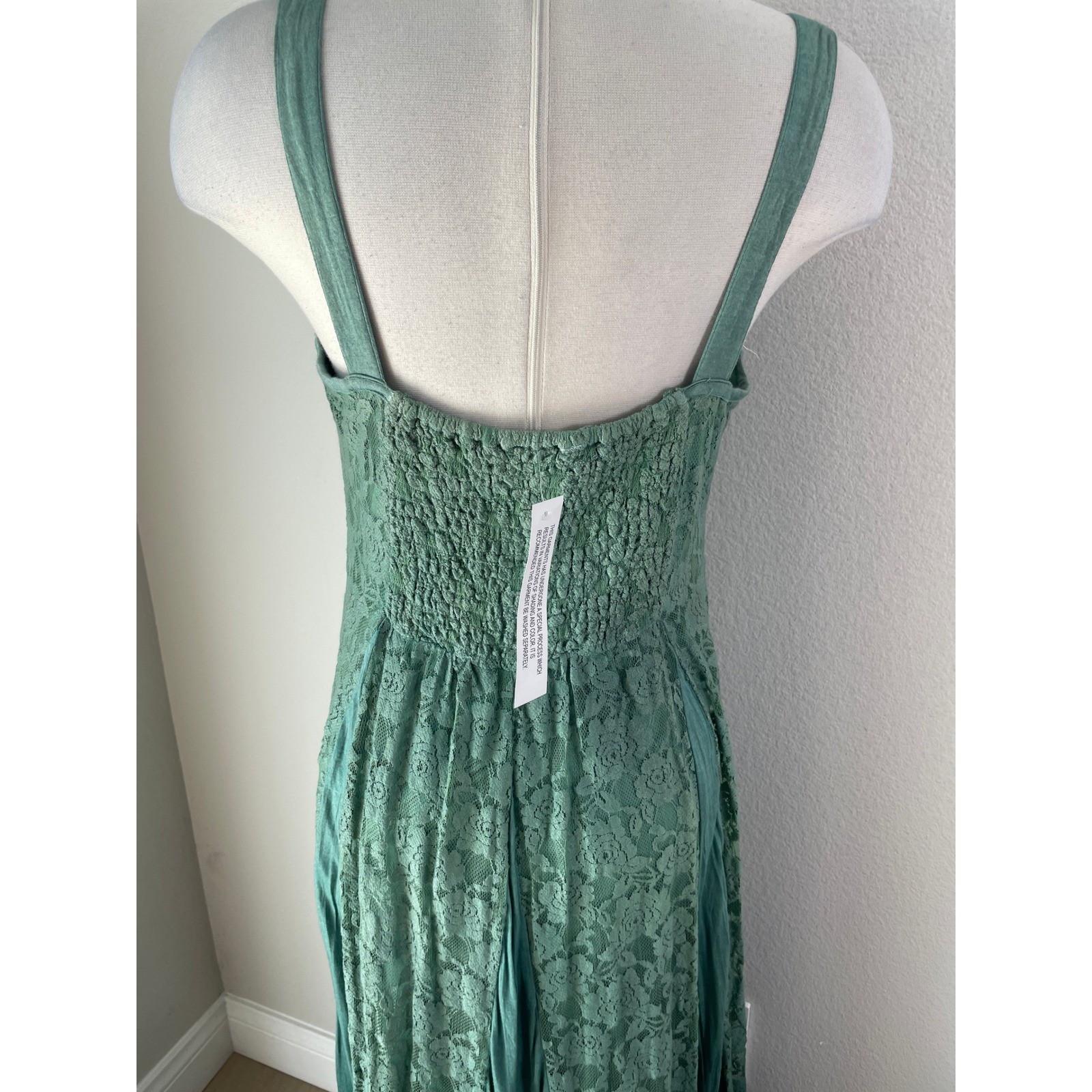 NEW Indigo Thread Co Womens Medium Maxi Dress Green Lace Sleeveless V Neck